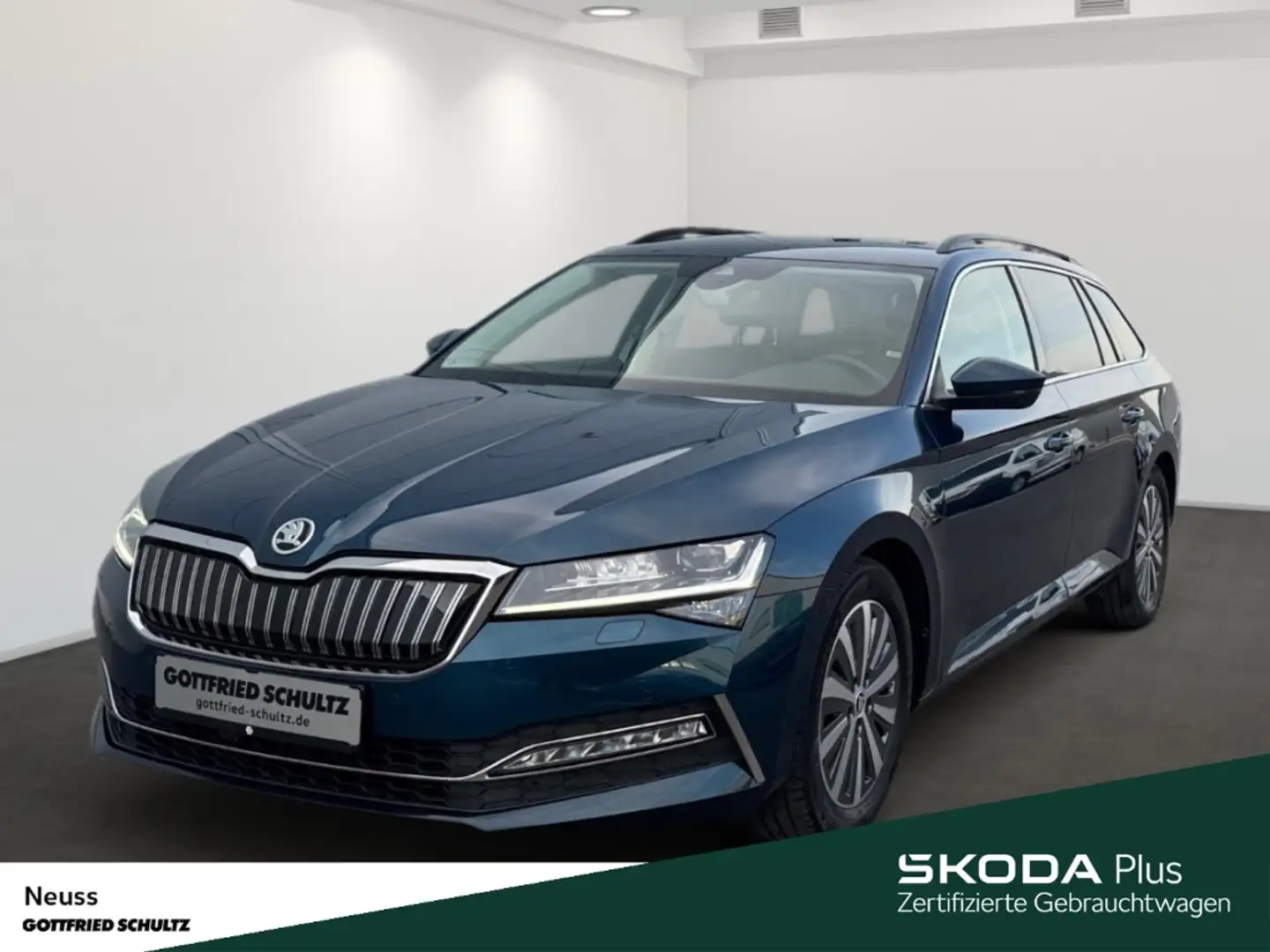 Skoda Superb Combi AMBITION HYBRID AHK SITZHEIZUNG STANDHEIZUNG Blau - 1