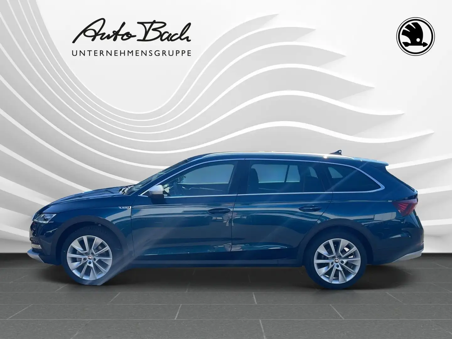 Skoda Octavia Combi Scout 2.0 TDI 110 kW 4x4 DSG Bleu - 2