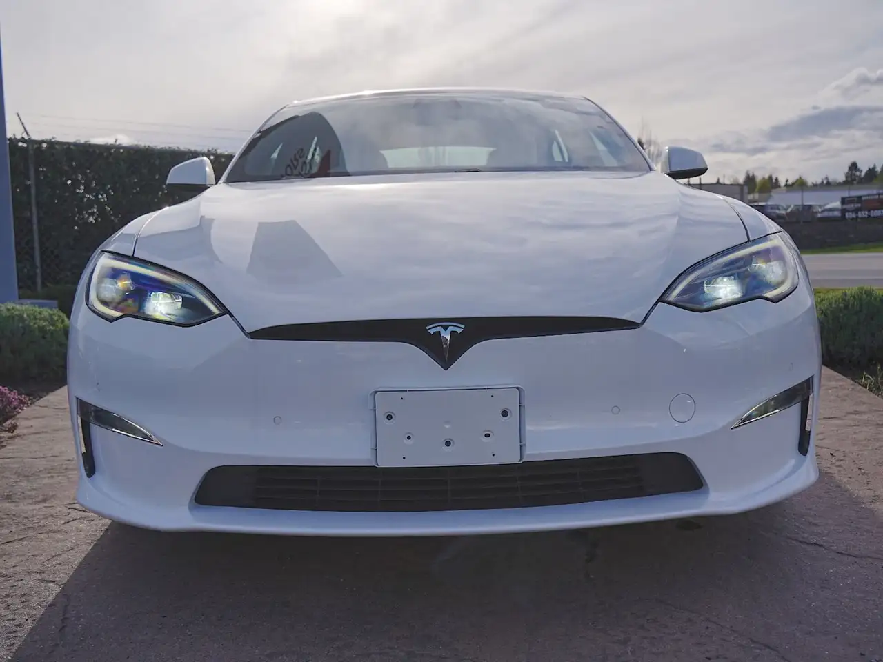 Tesla Model S снимка Tesla Model S
