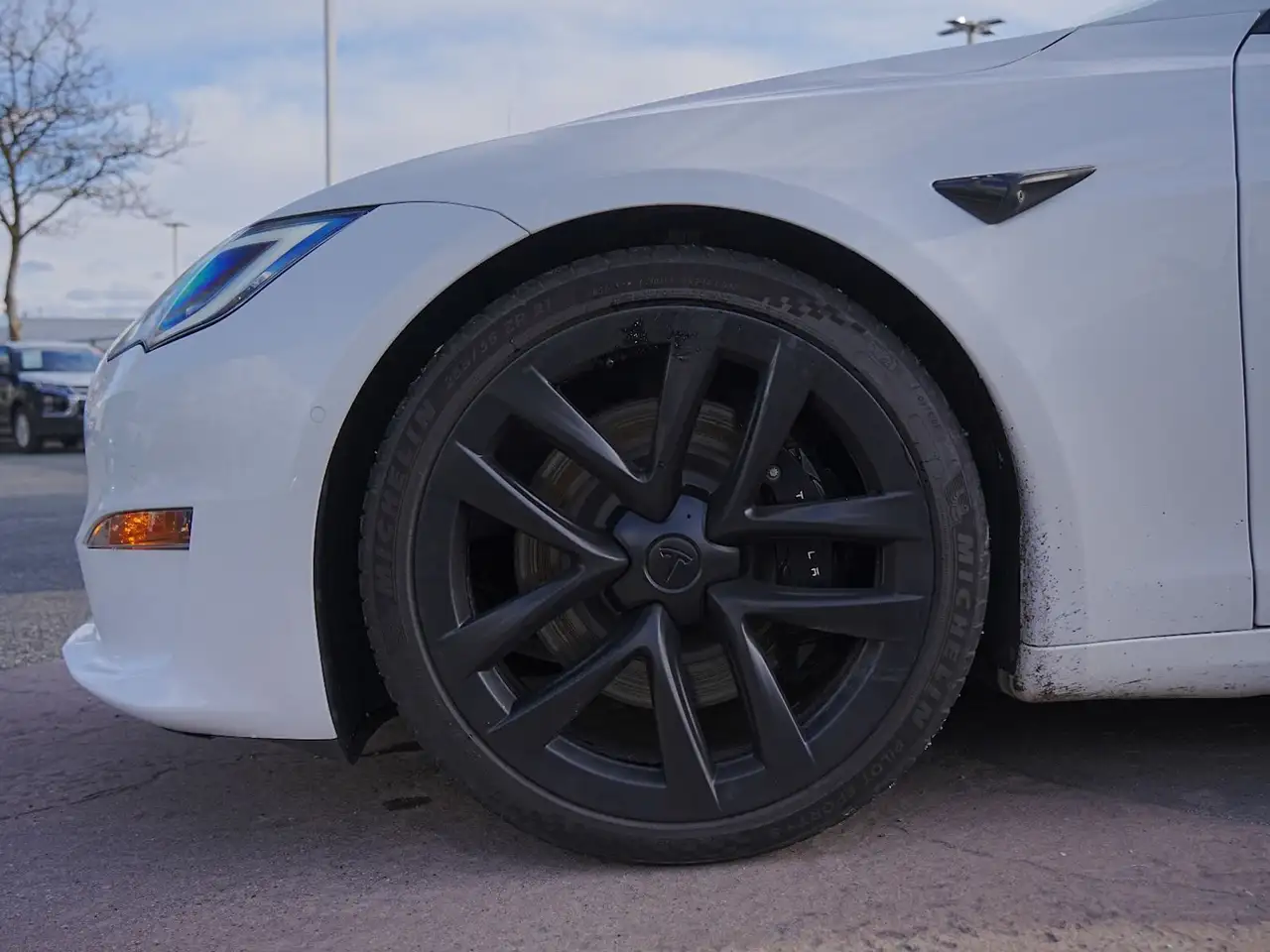 Tesla Model S снимка Tesla Model S