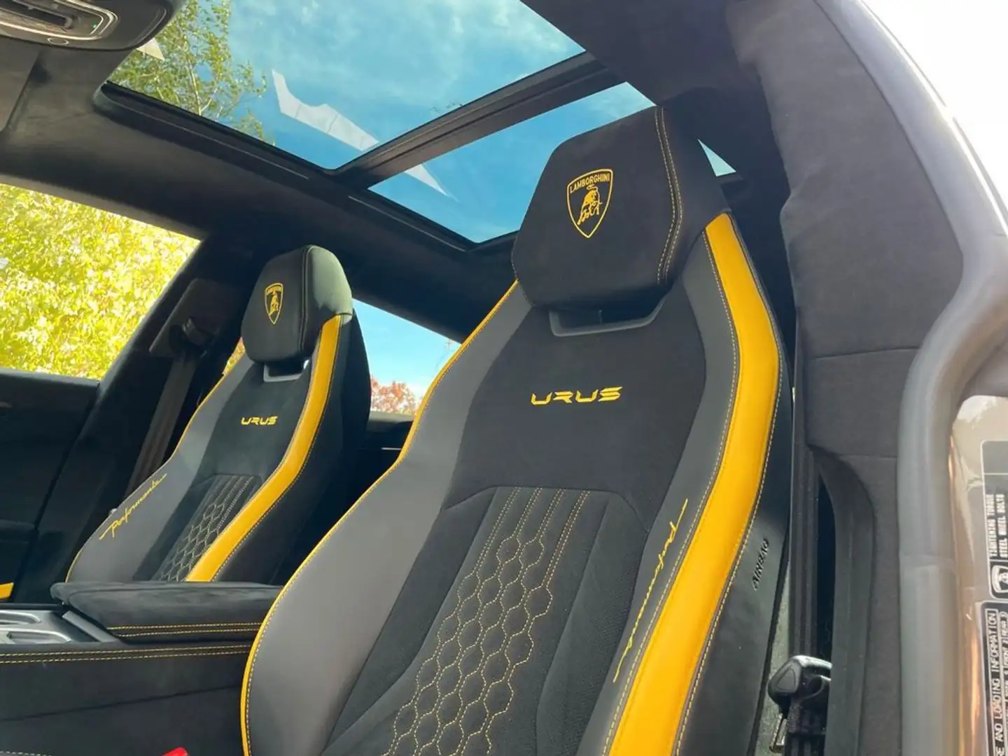 Lamborghini Urus 4.0 V8 Performante Grau - 2