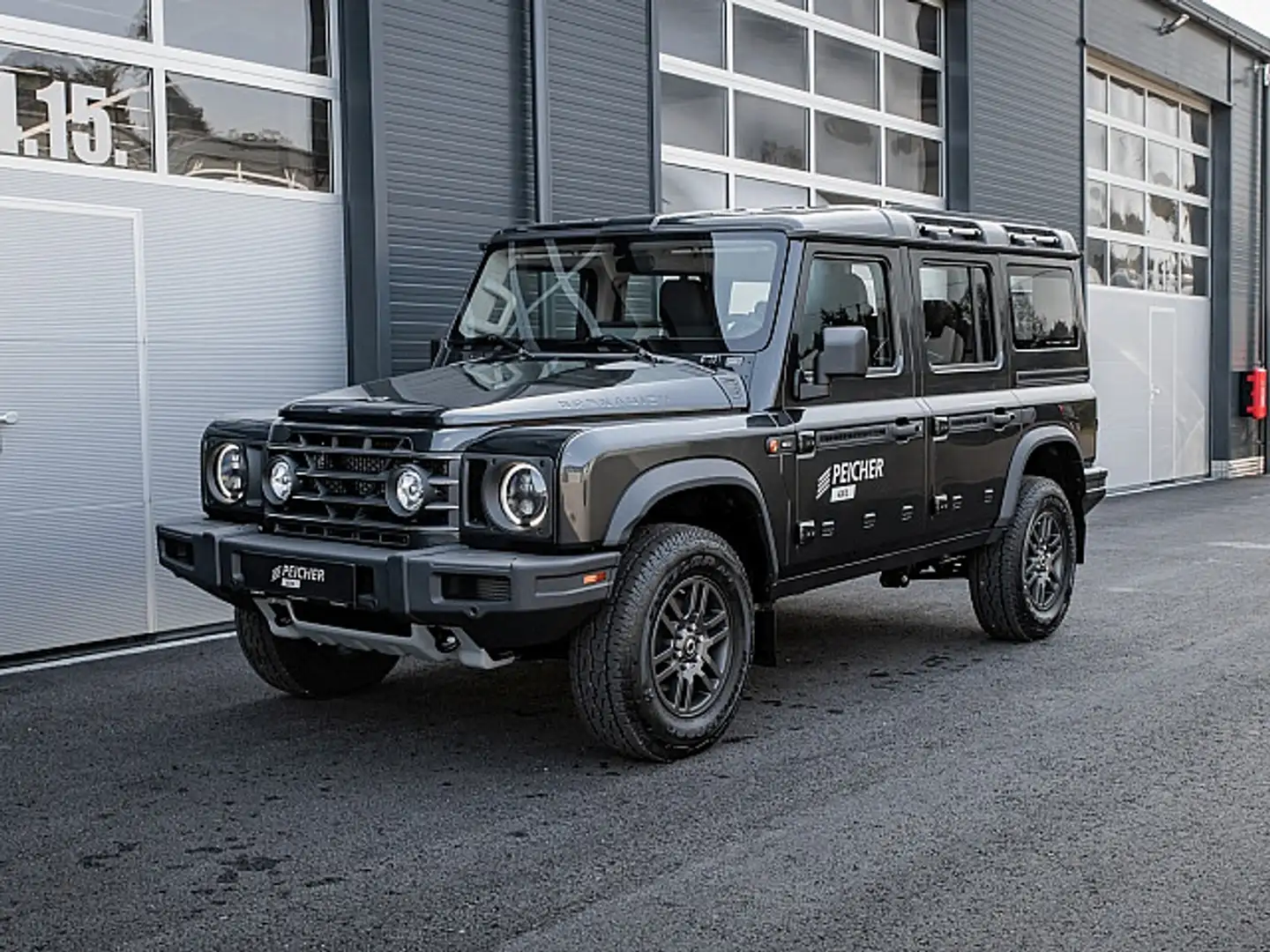 Ineos Grenadier Station Wagon Fieldmaster 3,0 L R6 Benzin AT AW... Grau - 1