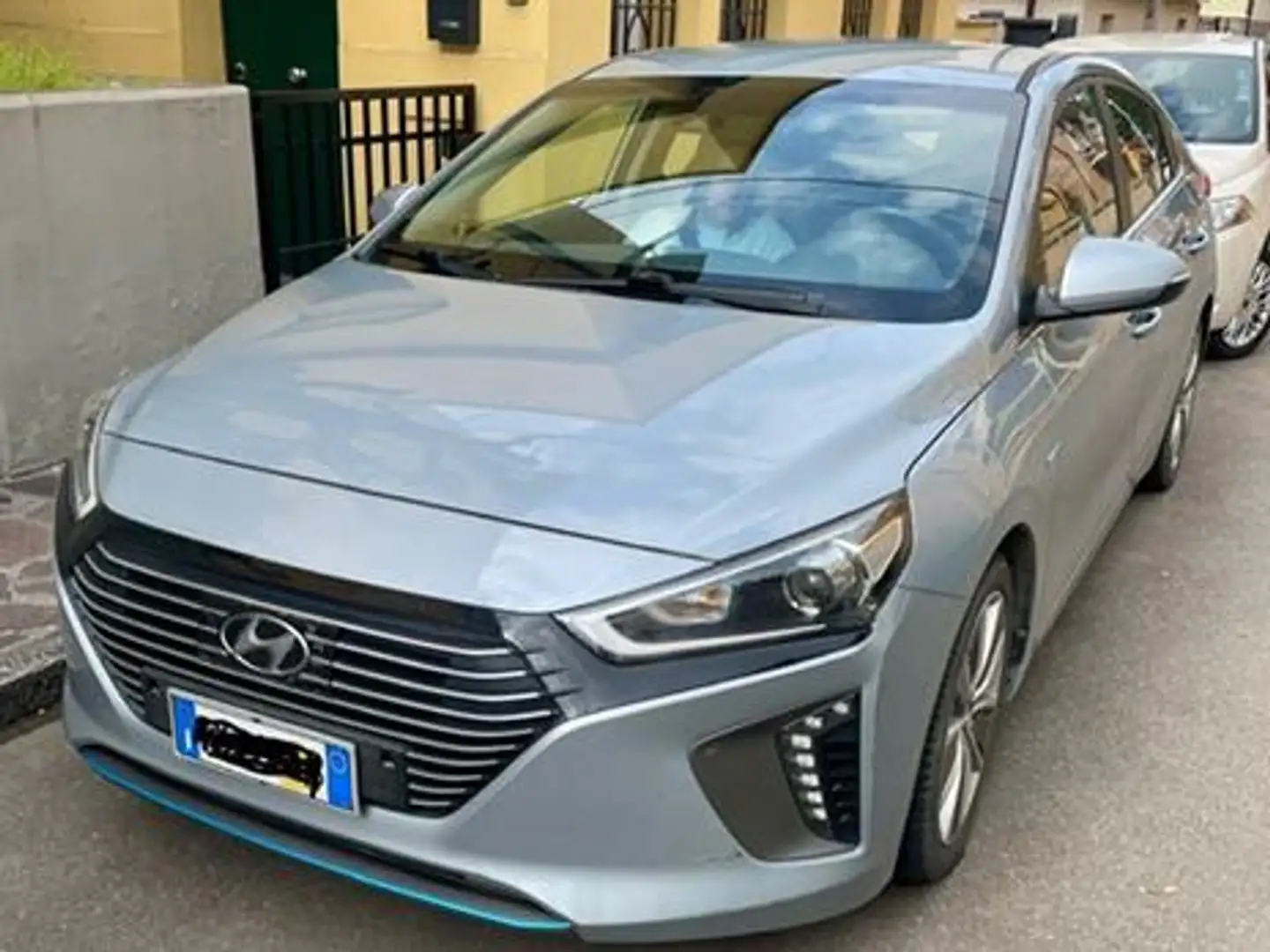 Hyundai IONIQ Ioniq1.6 hybrid Comfort 6dct Blauw - 1