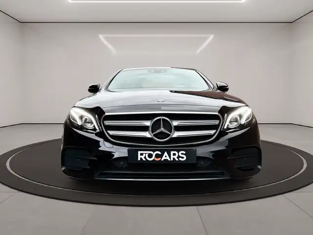 Mercedes-Benz E Class view 2