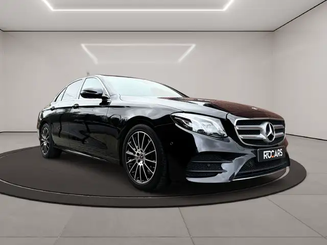 Mercedes-Benz E Class view 4