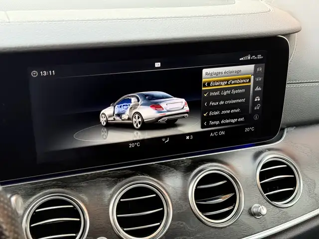 Mercedes-Benz E-Class view 22