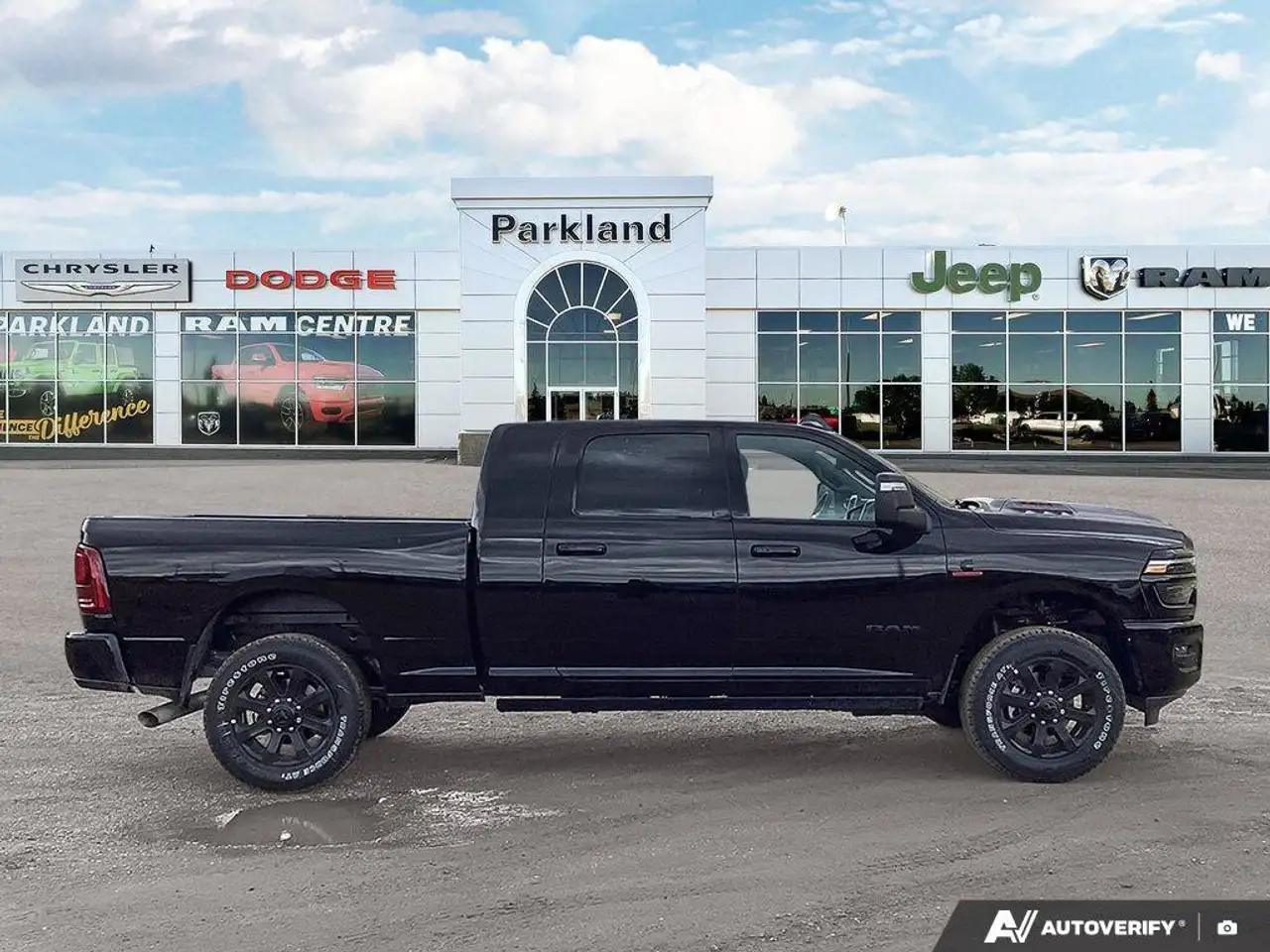 RAM 3500 снимка RAM 3500