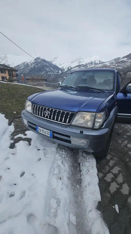 Toyota Land Cruiser kzj90 3p 3.0 Standard auto, foto 1