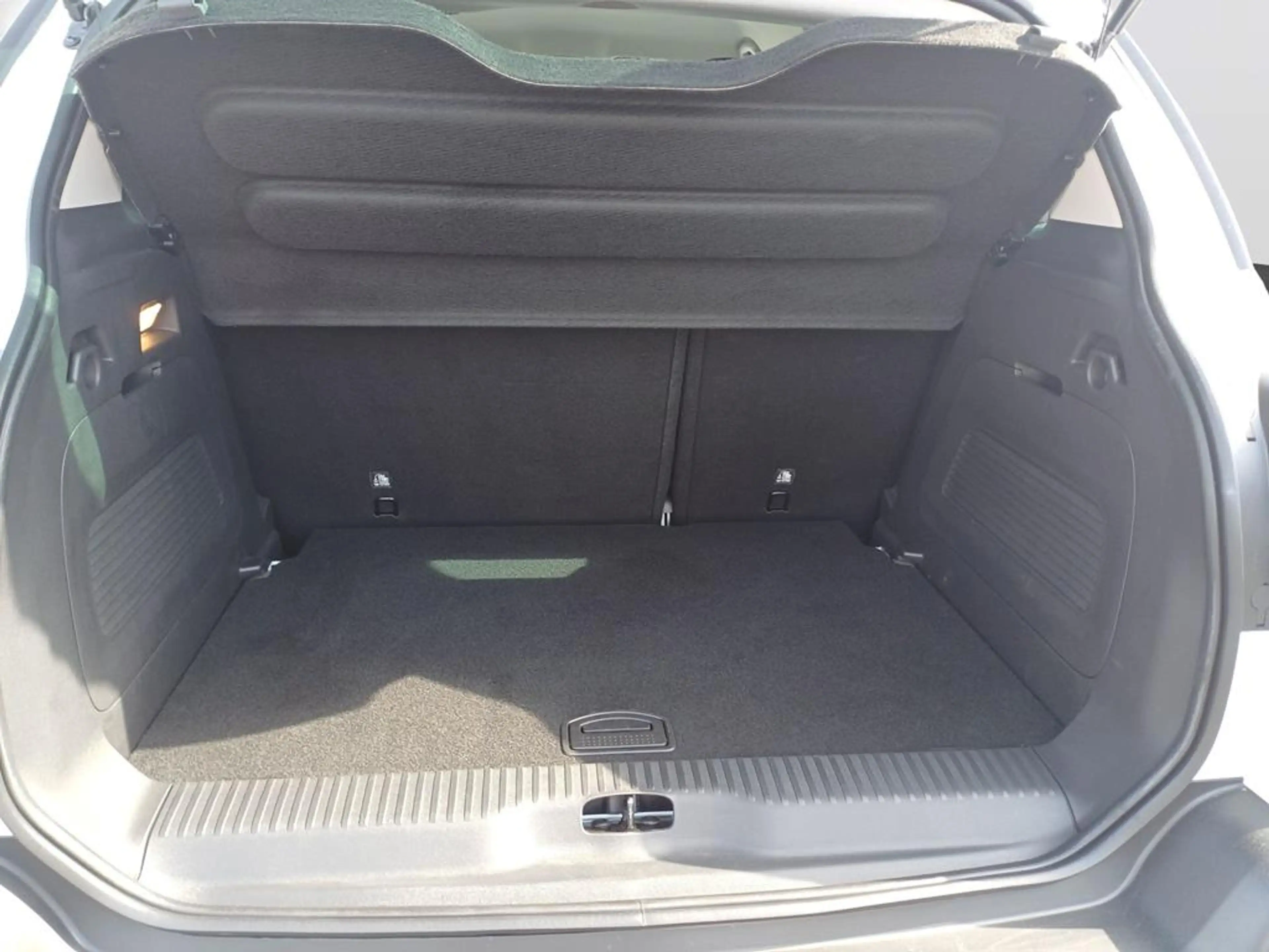 Citroen C3 Aircross PureTech 110 S&S Shine — photo 6