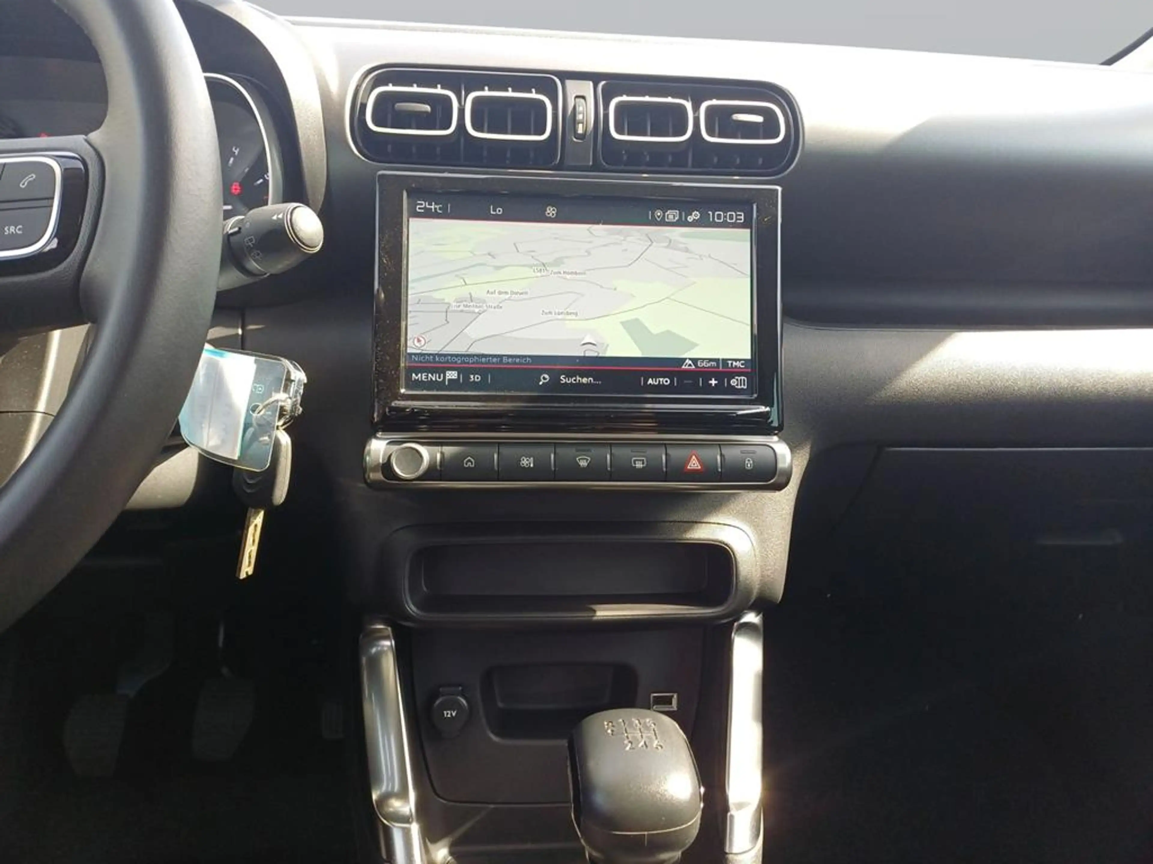 Citroen C3 Aircross PureTech 110 S&S Shine — photo 11