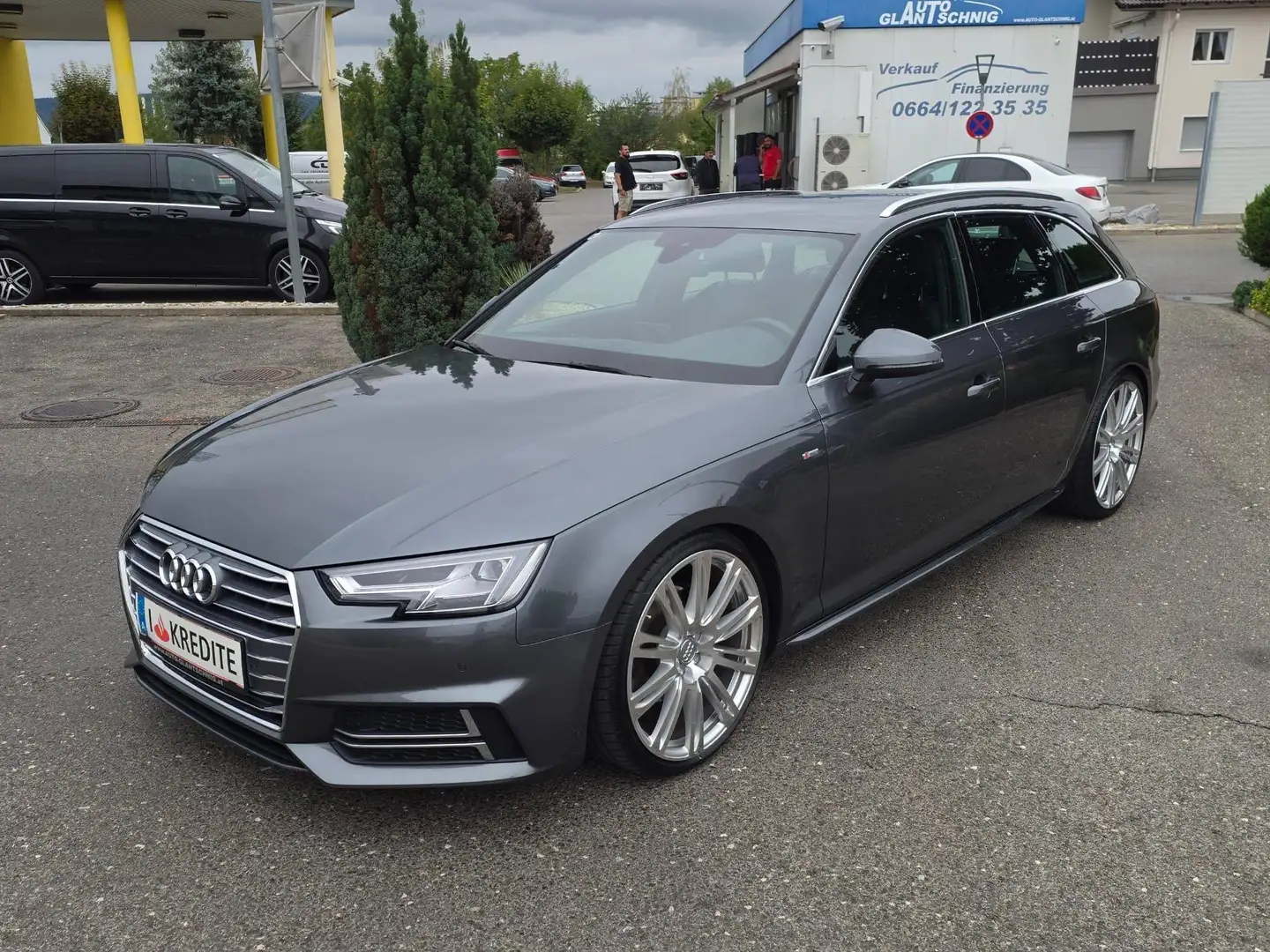 Audi A4 sport * S-Line* 20"Alufelgen, AHK abnehmbar* Grau - 1