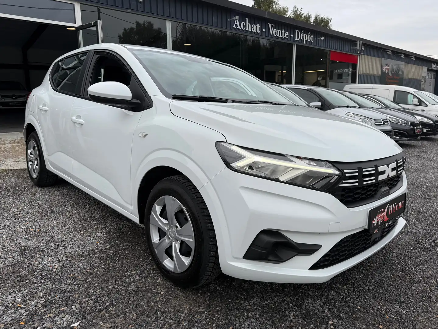 Dacia Sandero 1.0i SCe *GARANTIE 2 ANS* !! 10.000 KM !! Blanc - 2