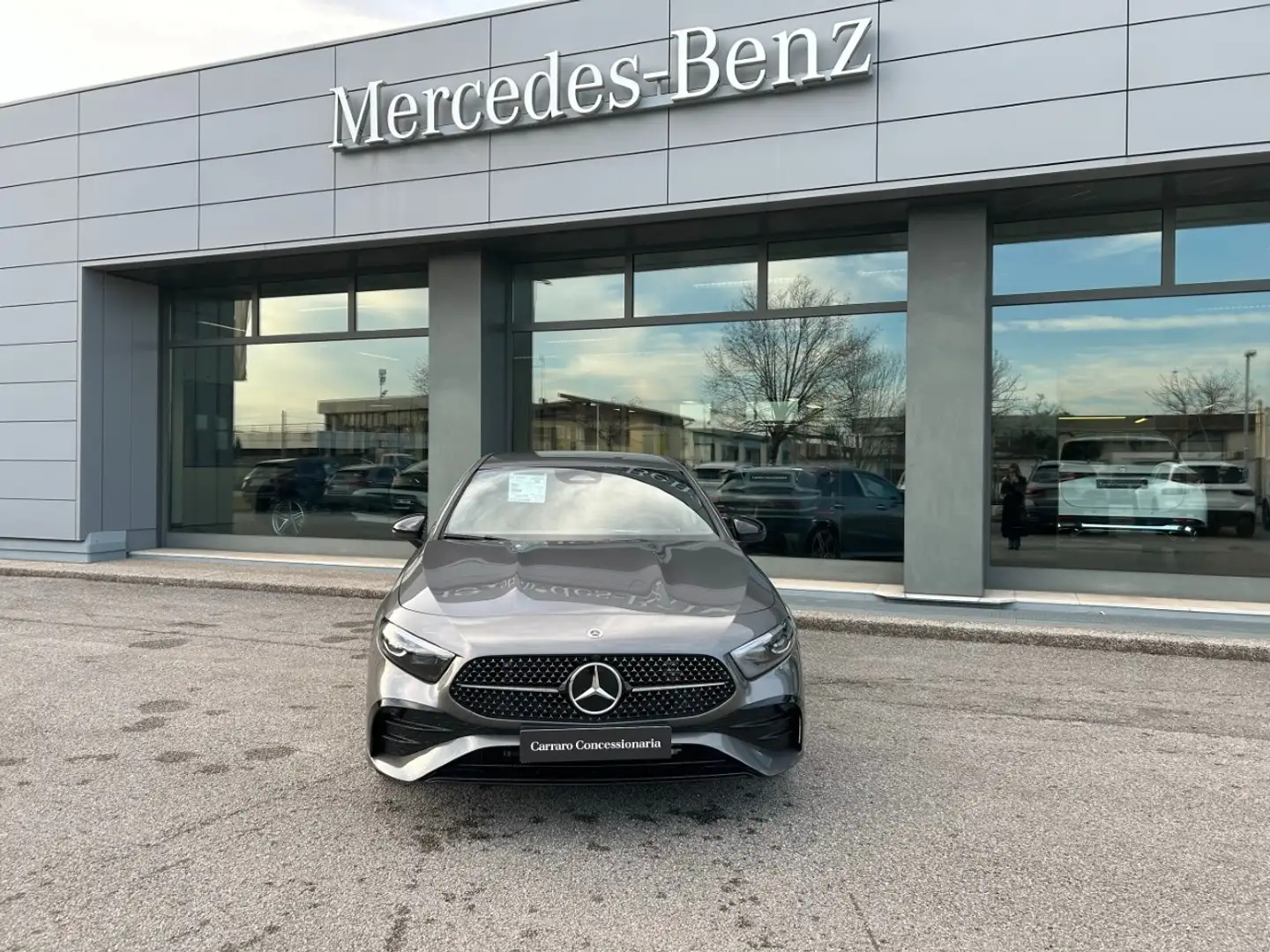 Mercedes-Benz A 180 d Automatic Gri - 2