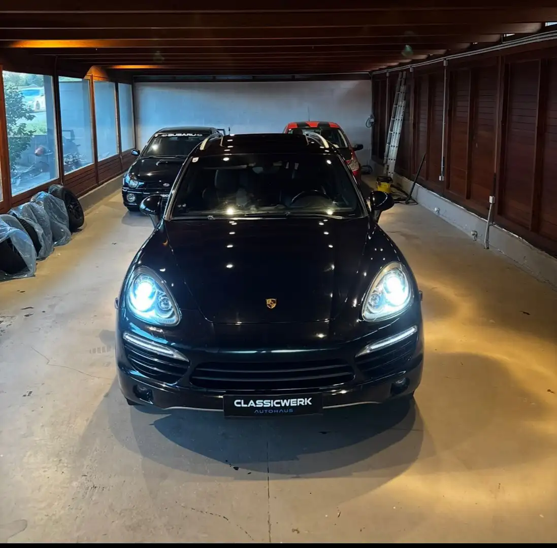 Porsche Cayenne 3,0 Diesel *Schiebedach/AHV/21 Zoll* - 2