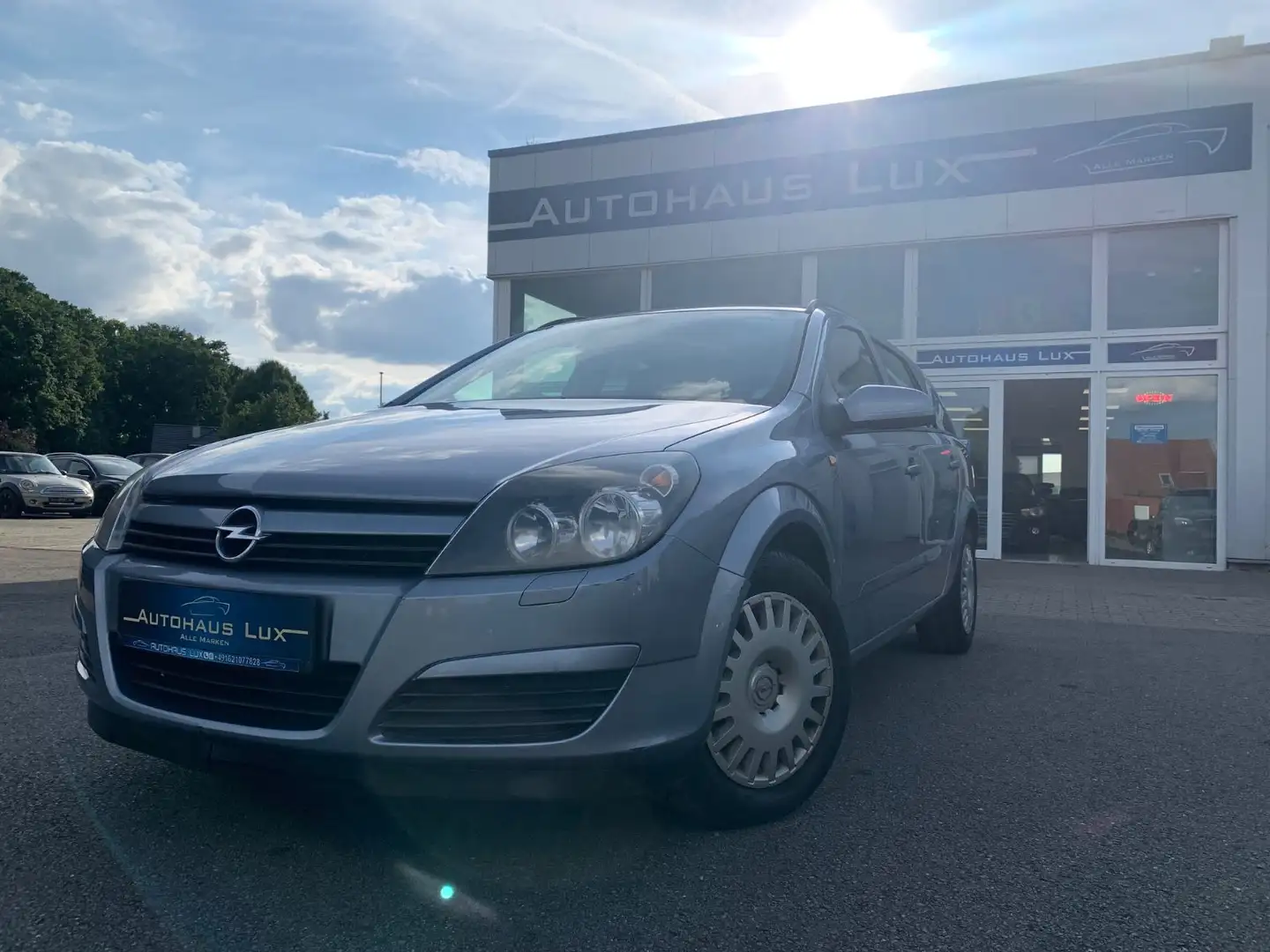 Opel Astra H Caravan Edition 1.6/Autotmatik Silber - 2