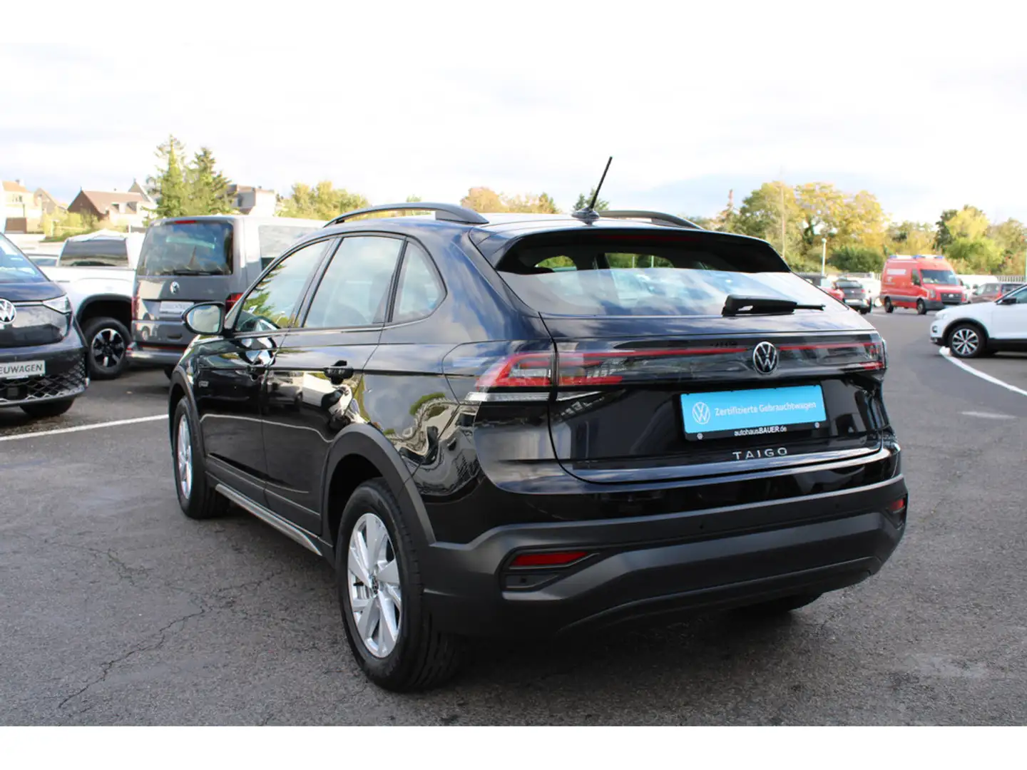 Volkswagen Taigo 1.0 Style DSG *NAV,Licht+Sicht,APP,SHZ,LED* Gris - 2