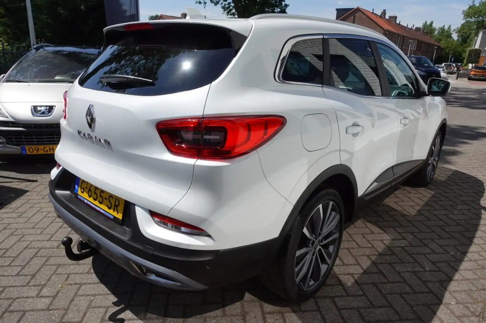Renault Kadjar 1.3 TCE INTENS 140 PK Automaat Wit - 2