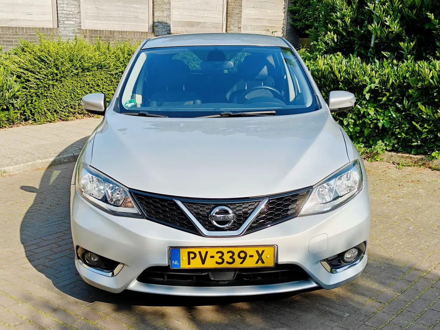 Nissan Pulsar Pulsar 1.2 DIG-T N-Connecta Grijs - 2
