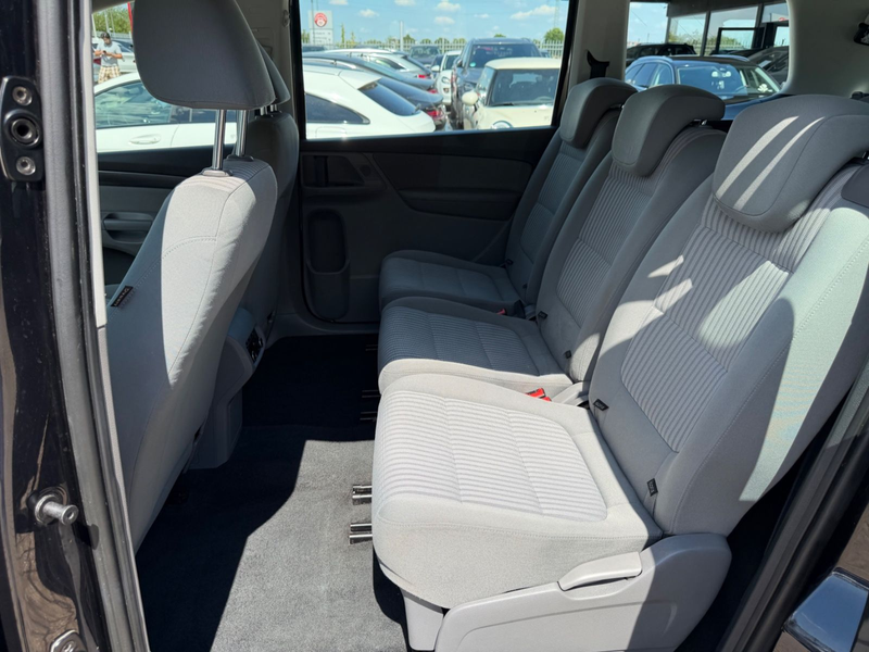SEAT Alhambra Reference 7.Sitzer PDC AHK... — photo 15