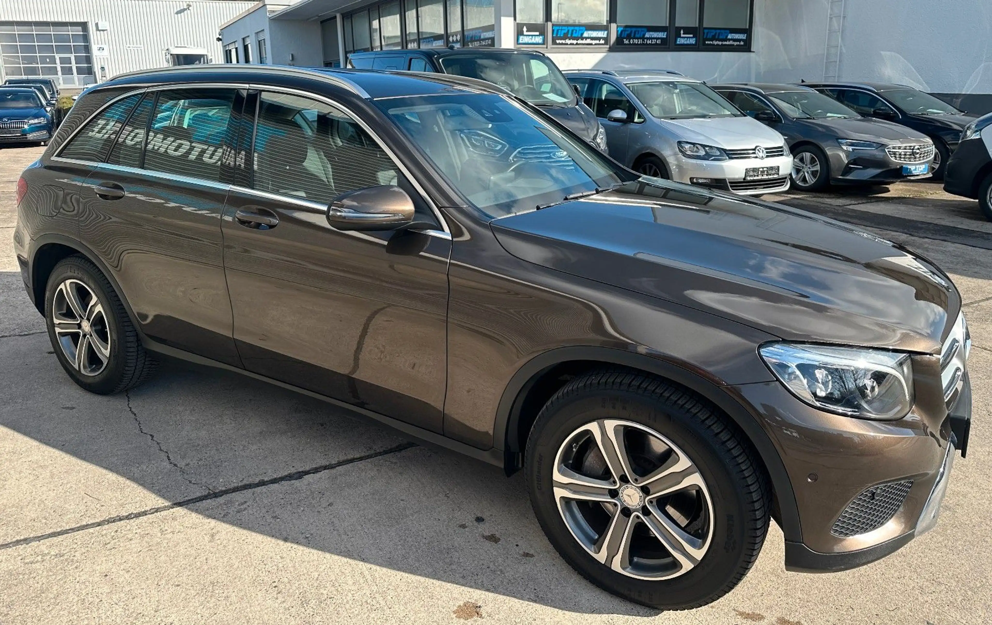 Mercedes-Benz GLC 220 d 4Matic*LED*AHK*NAVI*KAMERA*LEDER* — photo 7