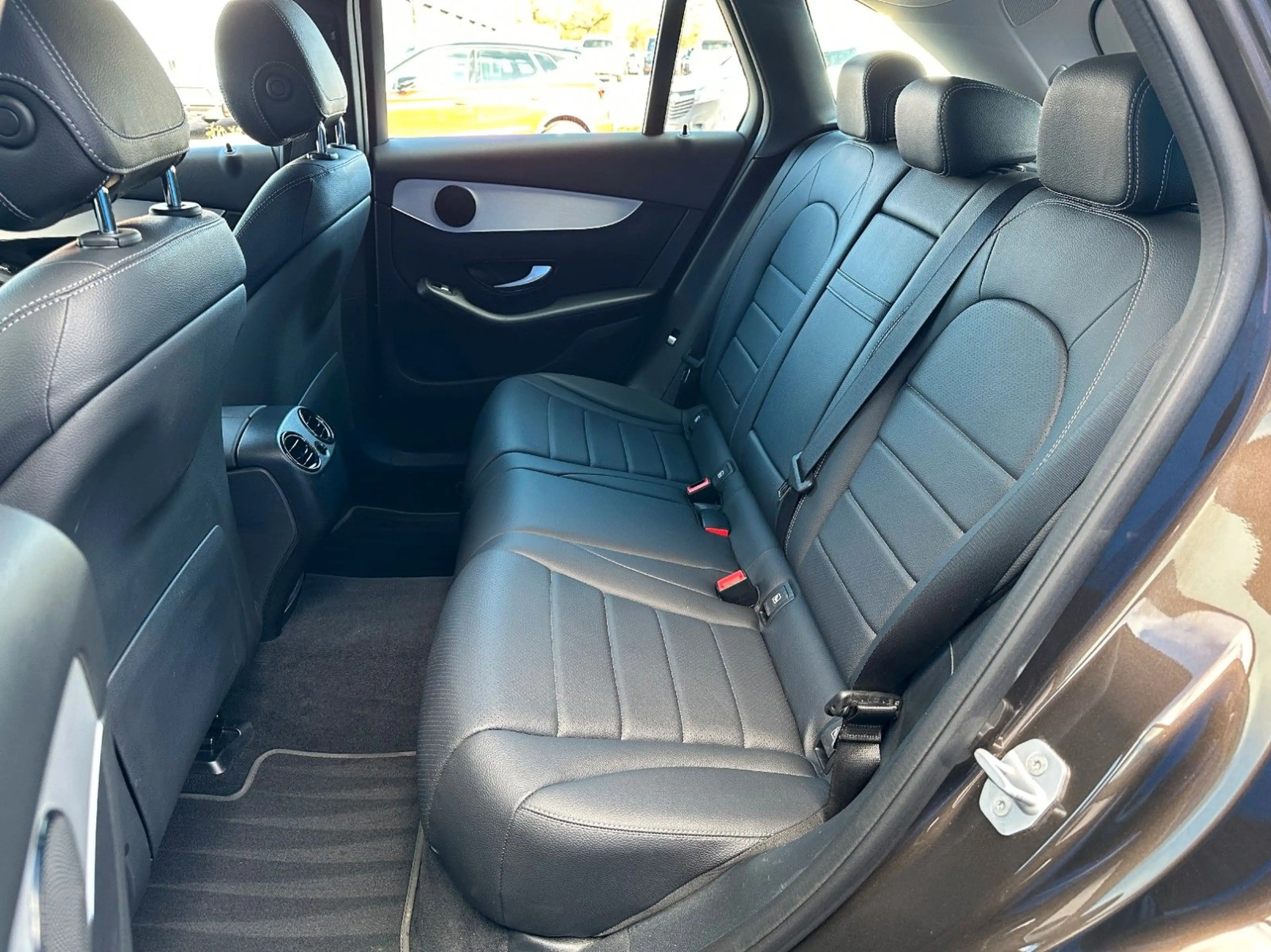 Mercedes-Benz GLC 220 d 4Matic*LED*AHK*NAVI*KAMERA*LEDER* — photo 15