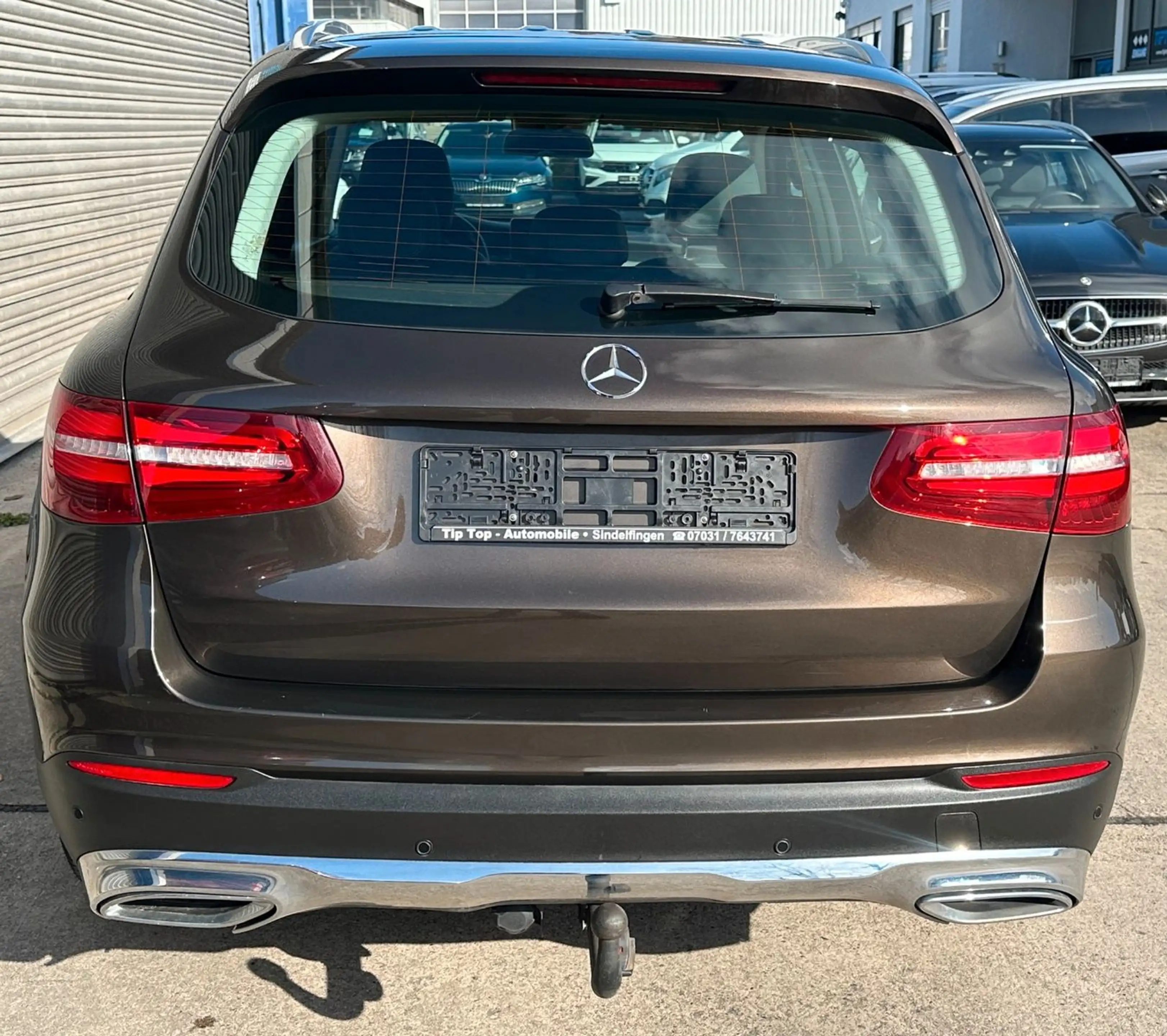 Mercedes-Benz GLC 220 d 4Matic*LED*AHK*NAVI*KAMERA*LEDER* — photo 4