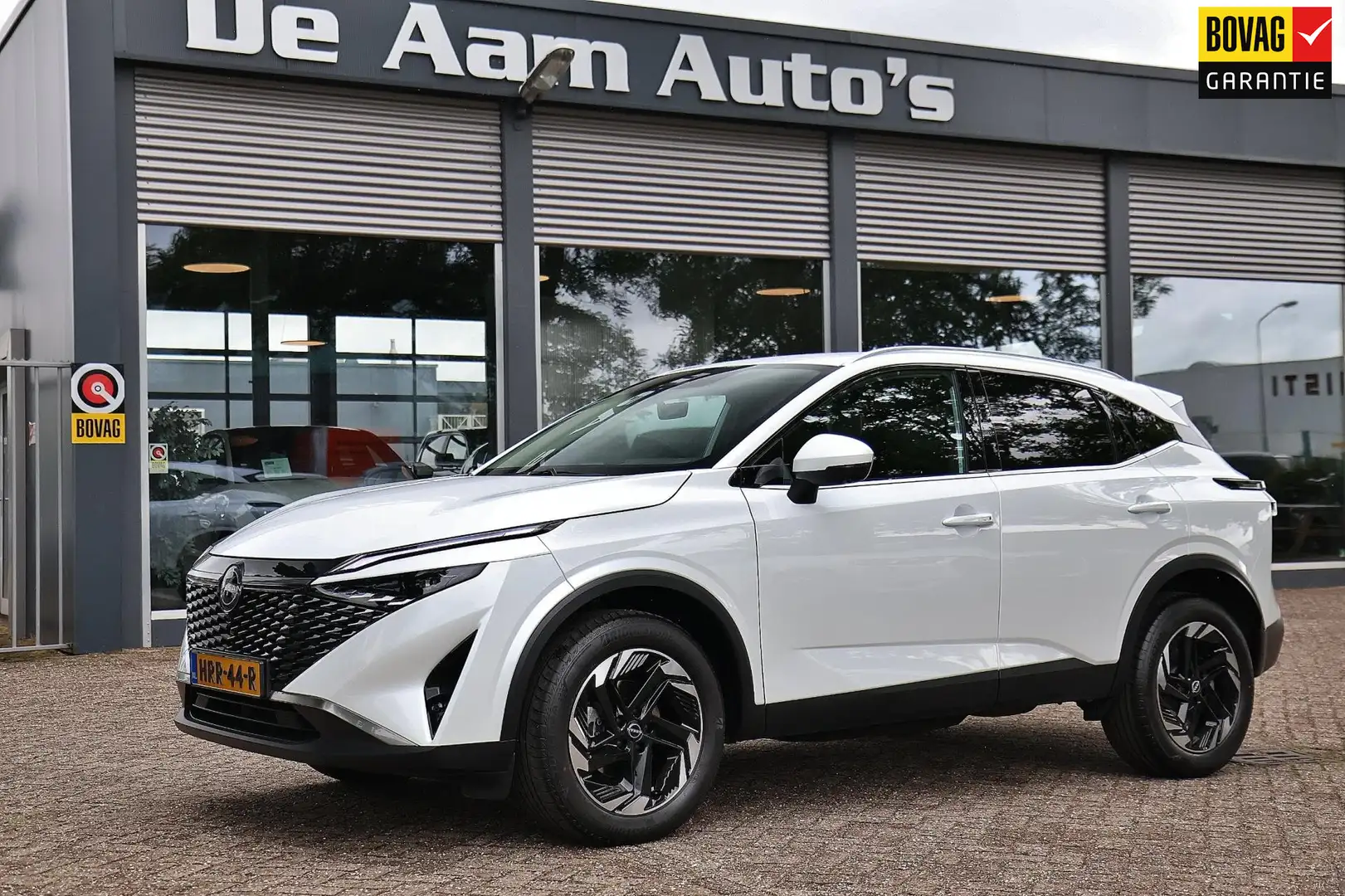 Nissan Qashqai 1.3 MHEV Xtronic Connecta 360 camera Acc Nieuw Mod Wit - 1