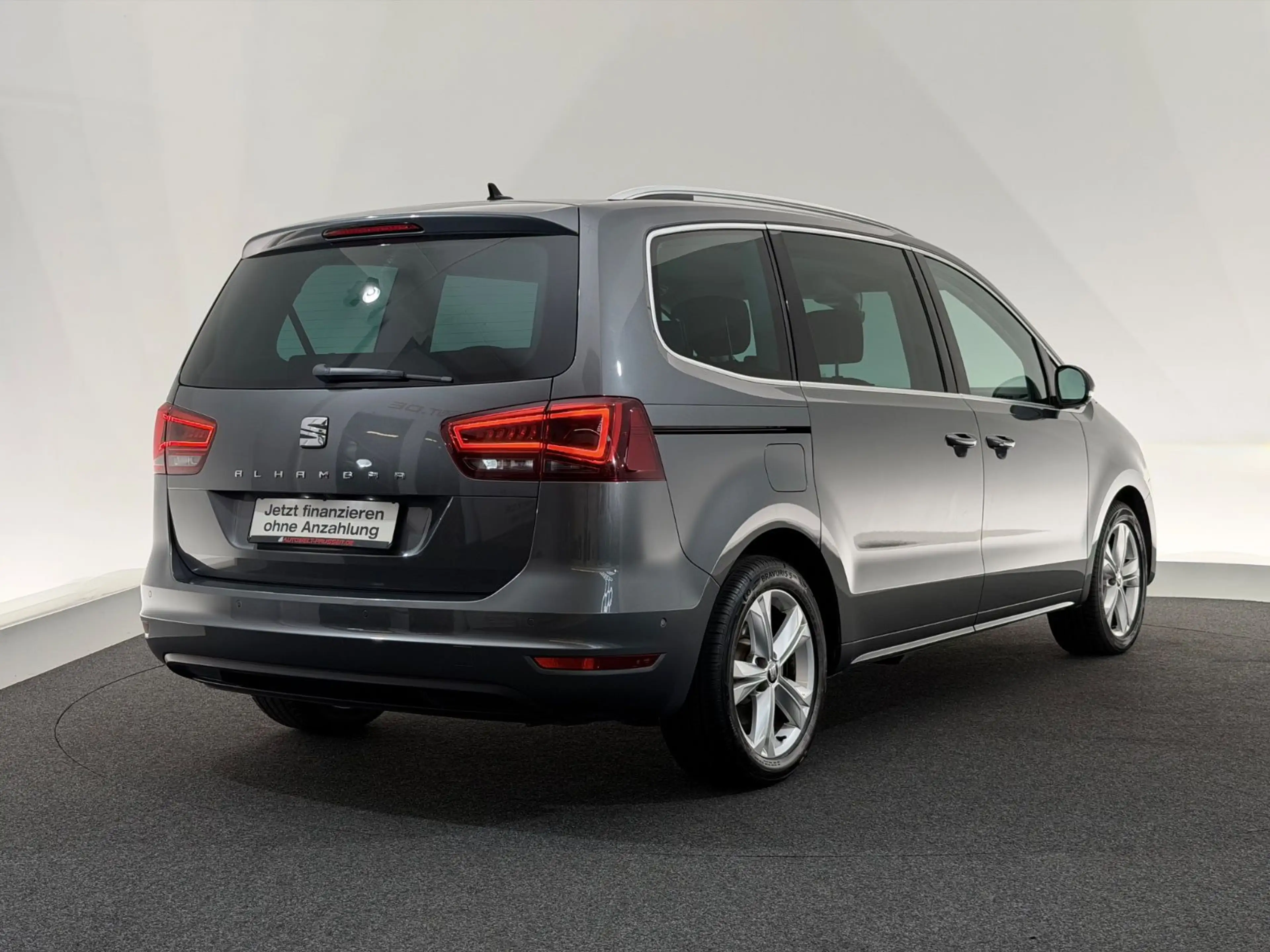 SEAT Alhambra 2.0*XCELLENCE*XENON-7.STZ-AHK-ACC-R.KAM — photo 7