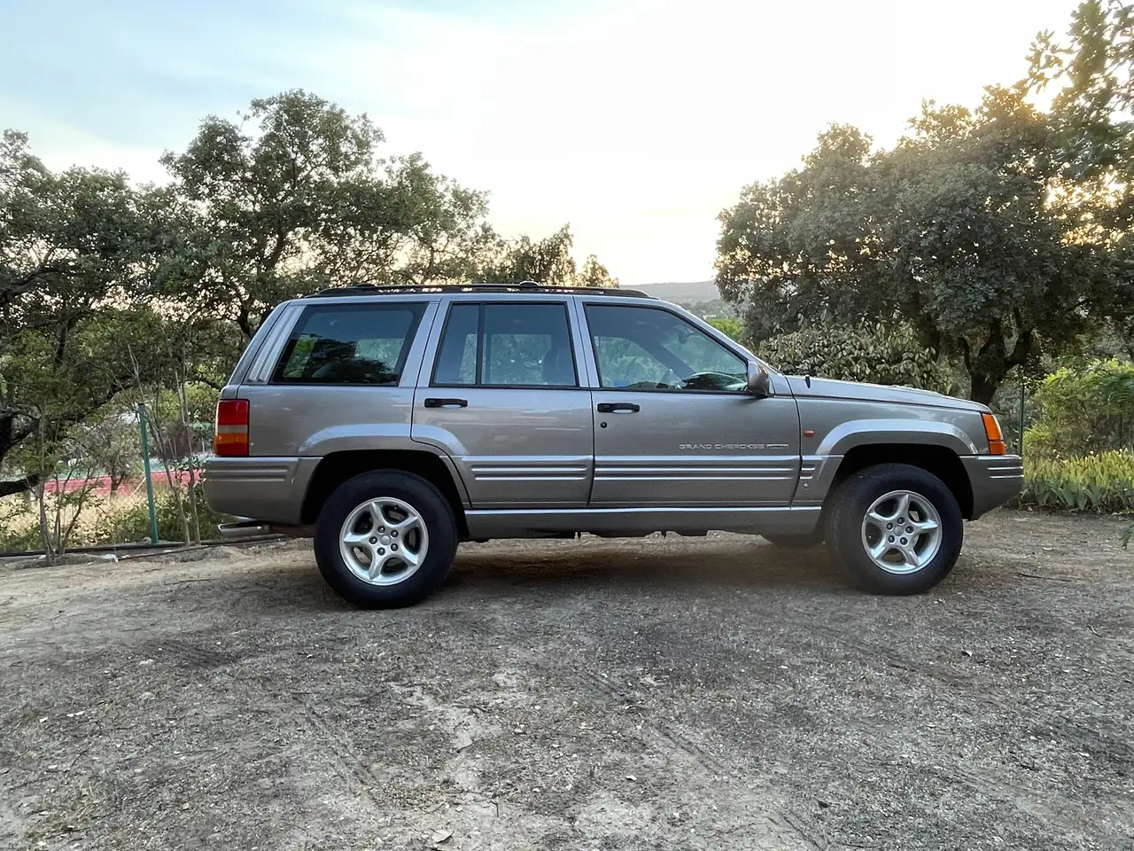 Jeep Grand Cherokee Grand Cherokee 1998