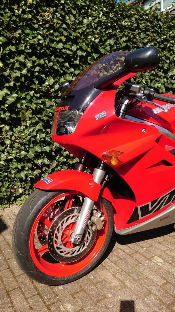 Honda VFR 750 V4  rc36 Rouge - 2