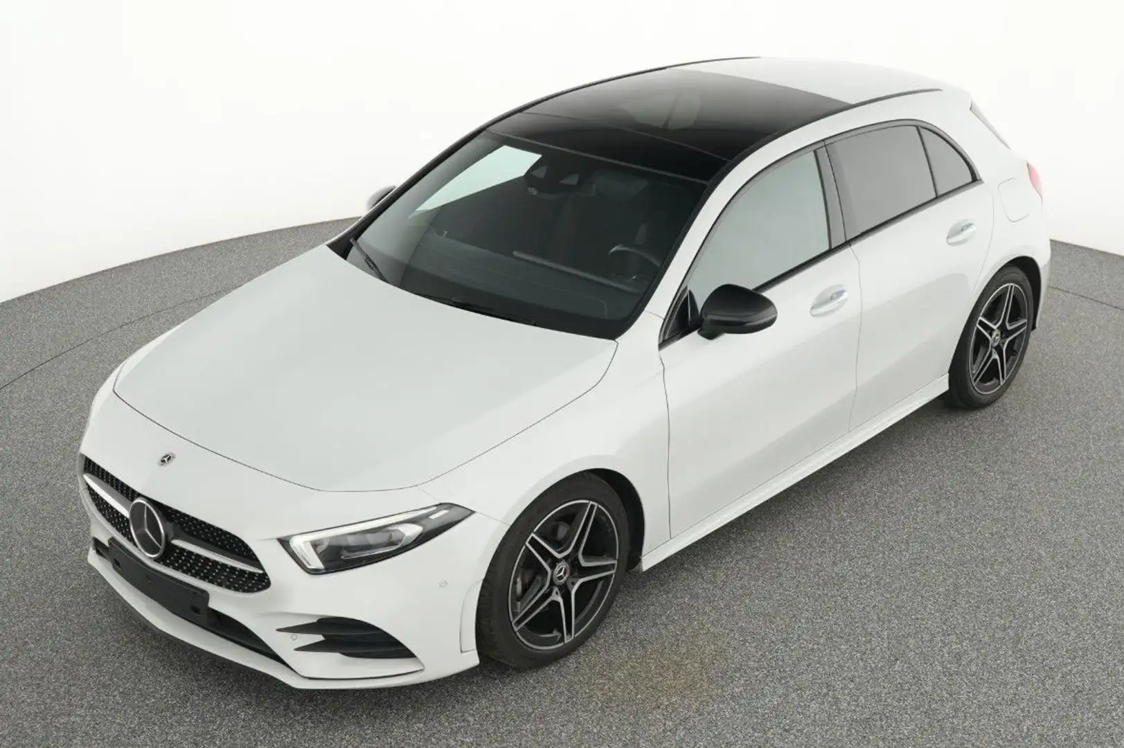 Mercedes-Benz A 180 d AMG PANO AMBI MEMO MUTLIB. KEY KAM 1950c Weiß - 1