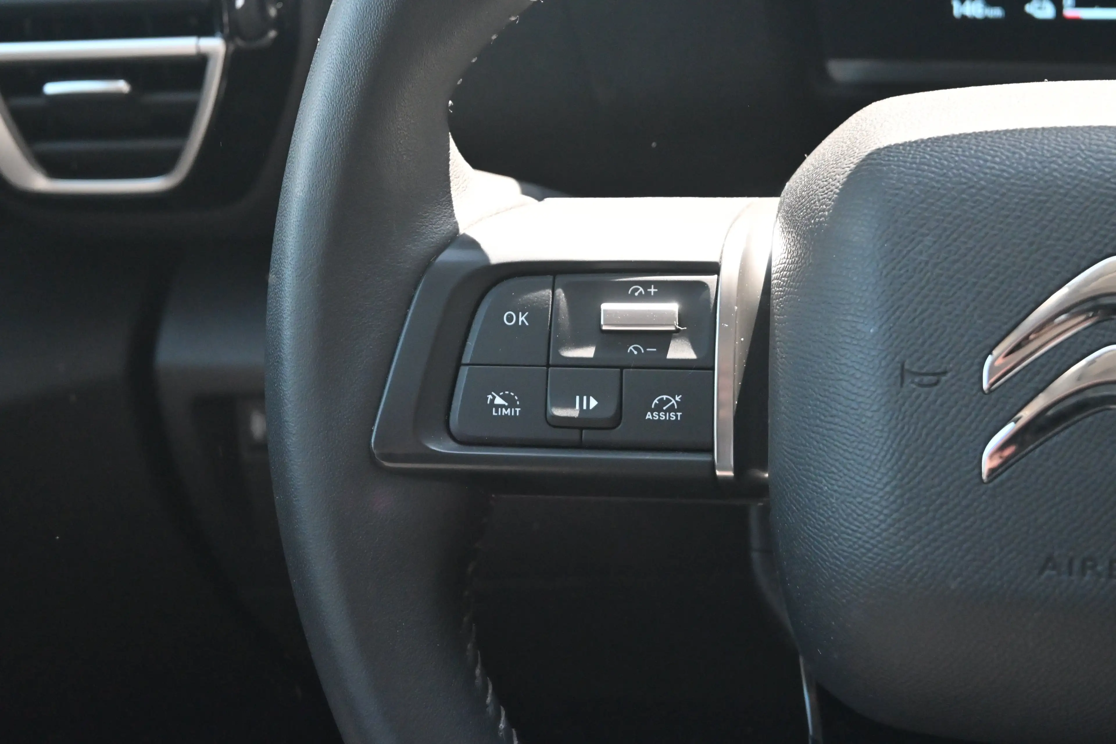 Citroen E-C4 Electric You 50 kWh 3 Fase 100%SOH! | Navigatie by App | Ac — photo 13