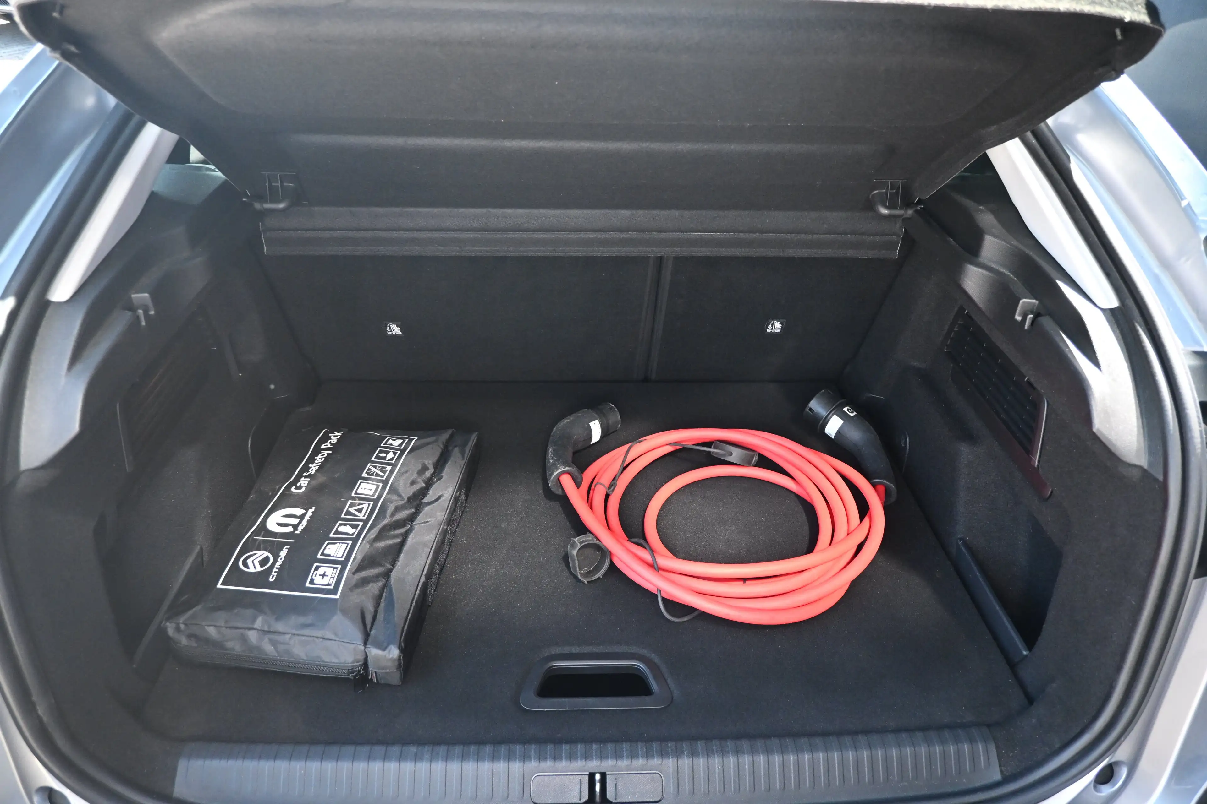 Citroen E-C4 Electric You 50 kWh 3 Fase 100%SOH! | Navigatie by App | Ac — photo 32