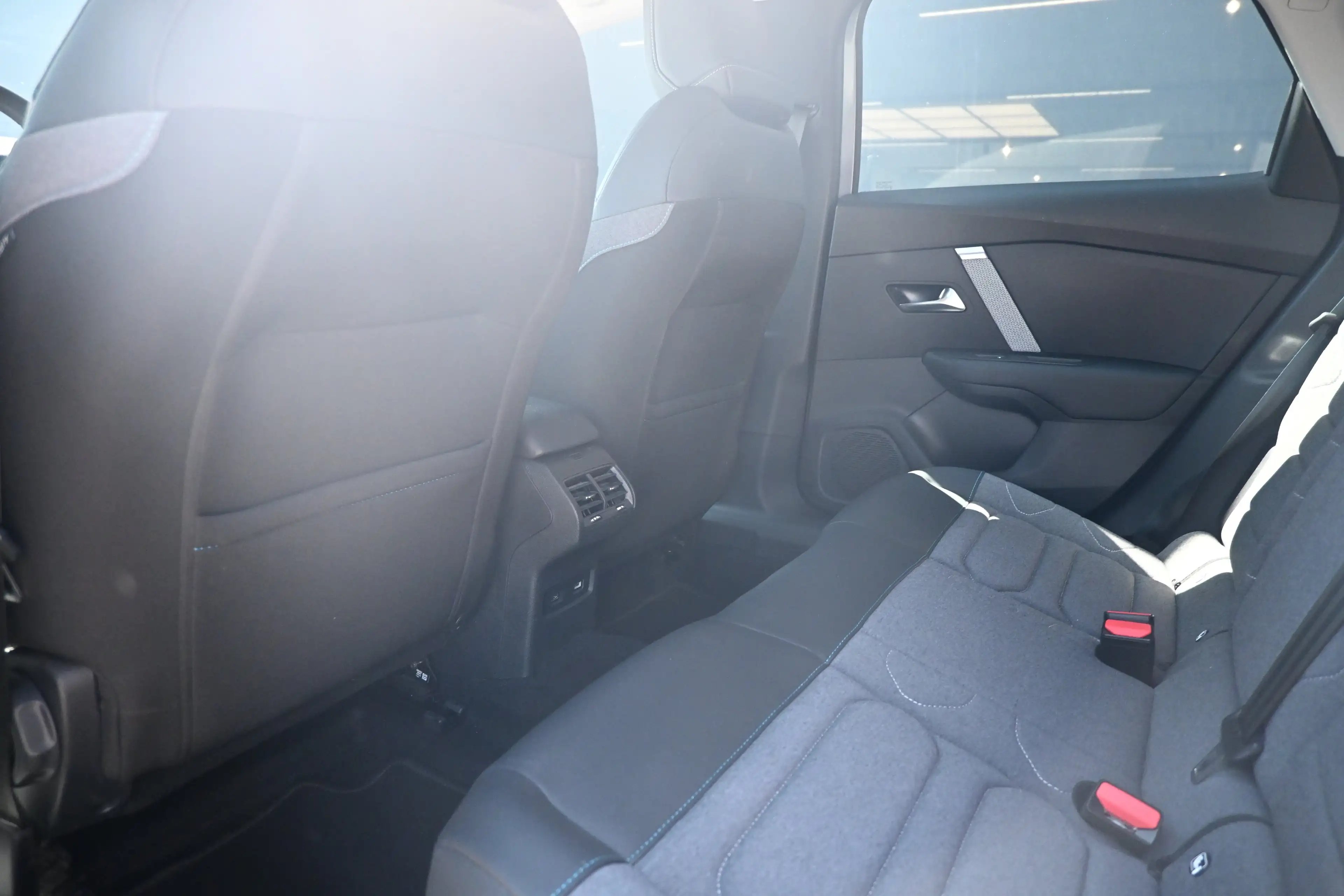 Citroen E-C4 Electric You 50 kWh 3 Fase 100%SOH! | Navigatie by App | Ac — photo 10