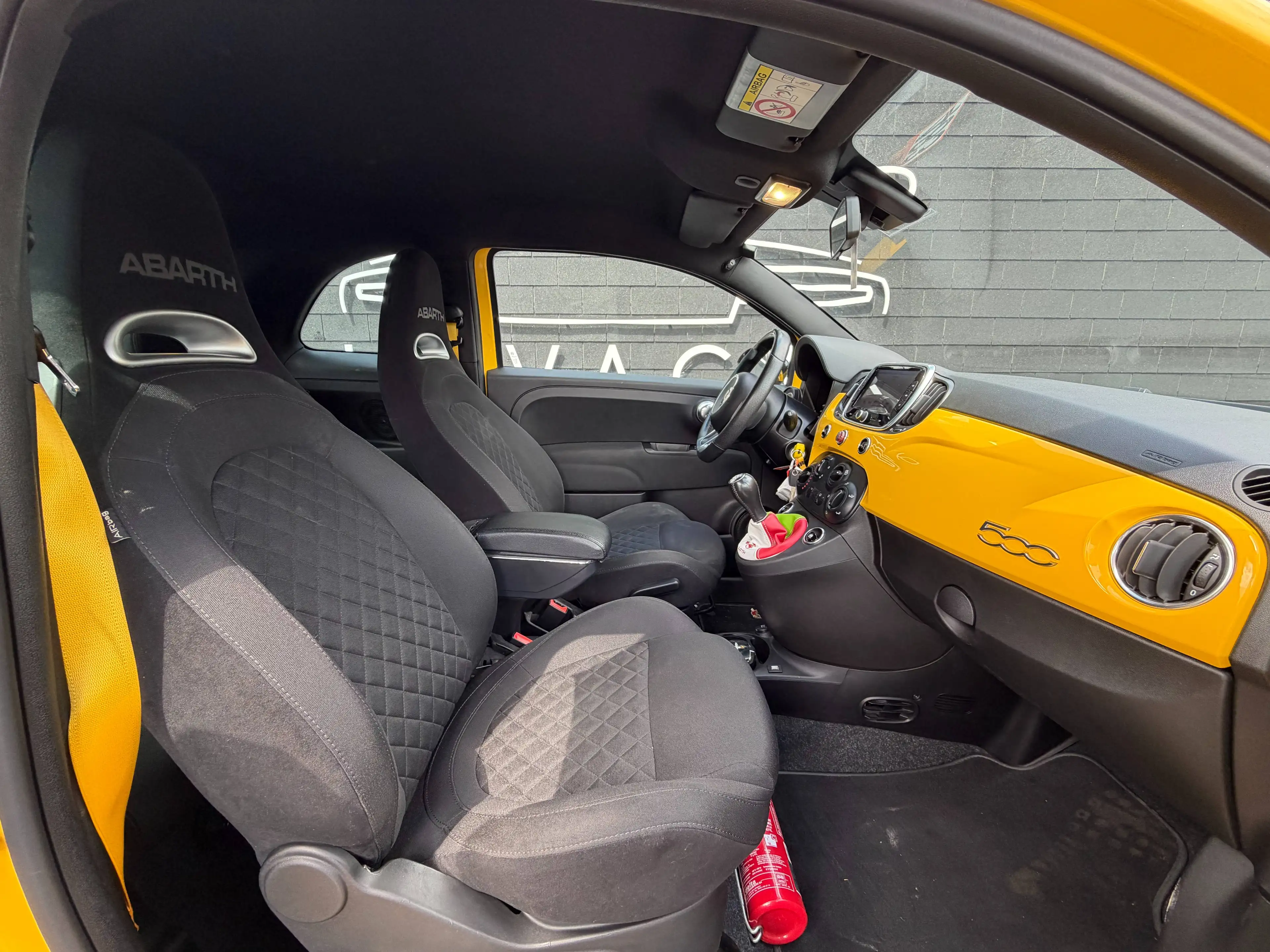 Abarth 595 1.4 T-Jet+AIRCO+CAMERA+ECRAN+JANTES+EURO 6D-T — photo 10
