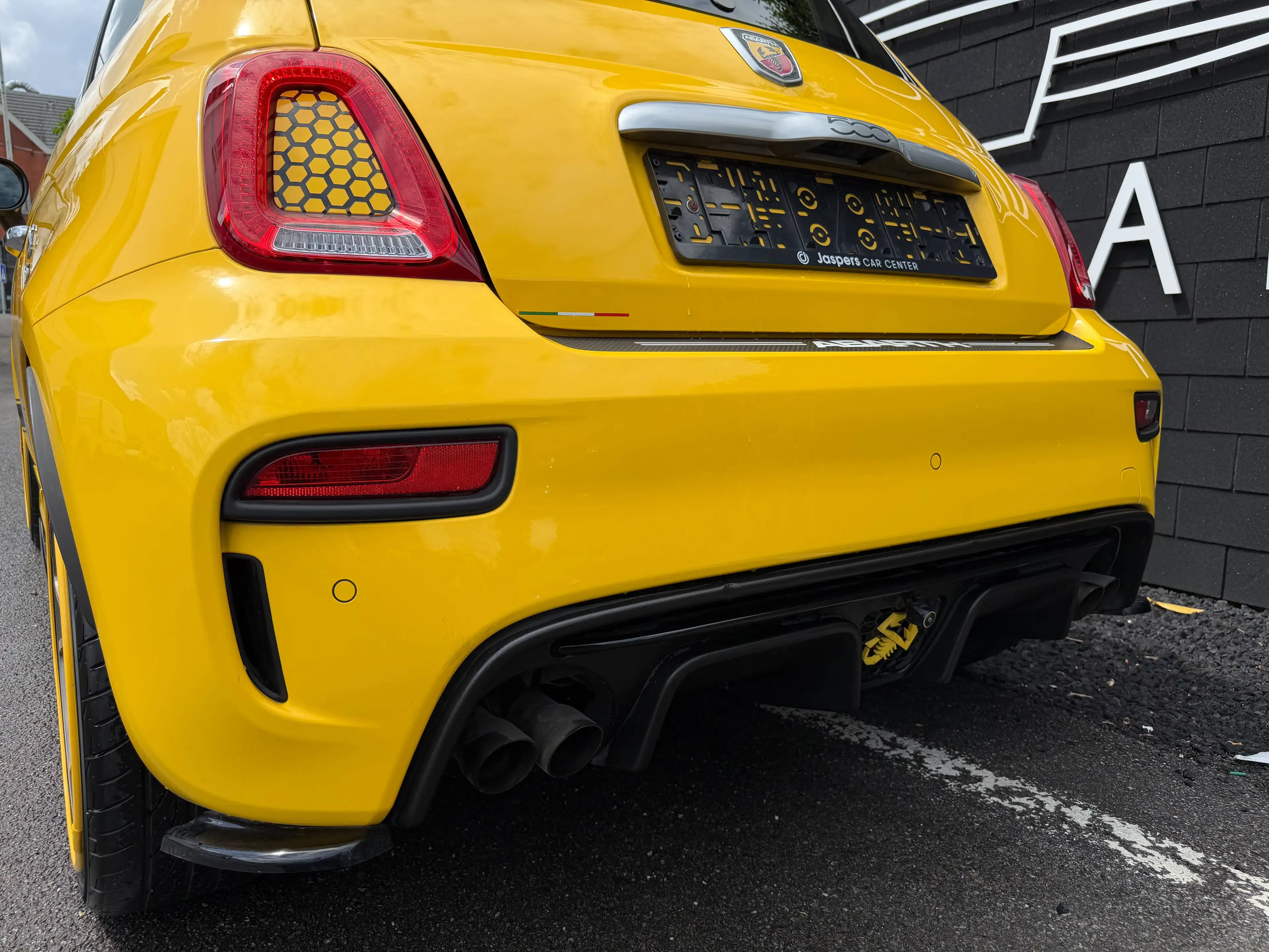 Abarth 595 1.4 T-Jet+AIRCO+CAMERA+ECRAN+JANTES+EURO 6D-T — photo 4