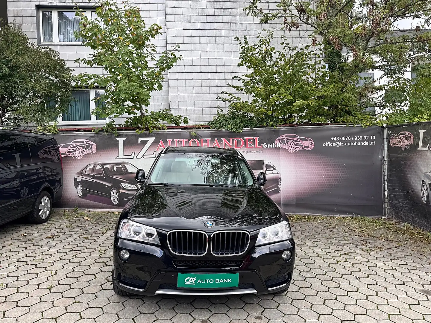 BMW X3 xDrive20d Österreich-Paket Aut. Noir - 2