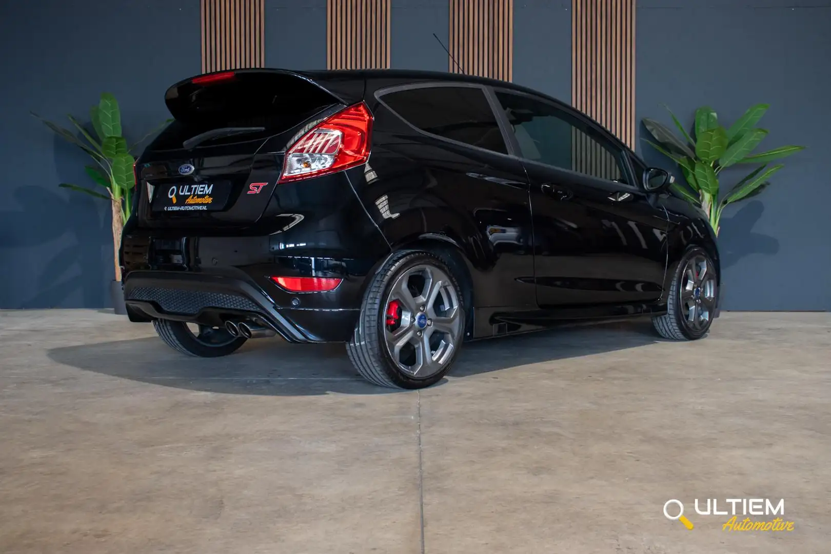 Ford Fiesta 1.6 ST2 2016 | STOELVERWARMING*1E EIGENAAR Noir - 2