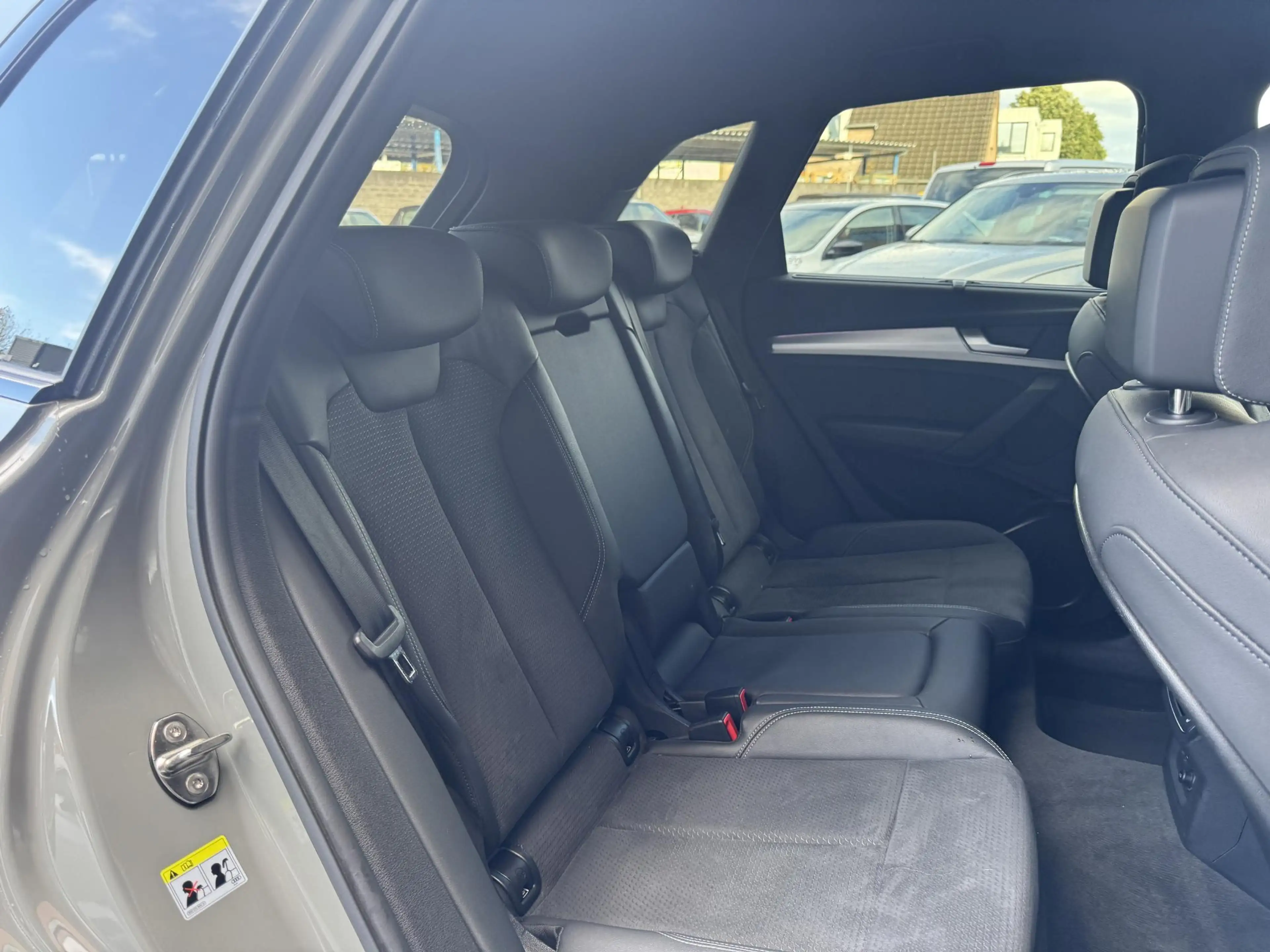 Audi Q5 55 TFSI e S edition Matrix | Virtual | CarPlay — photo 44