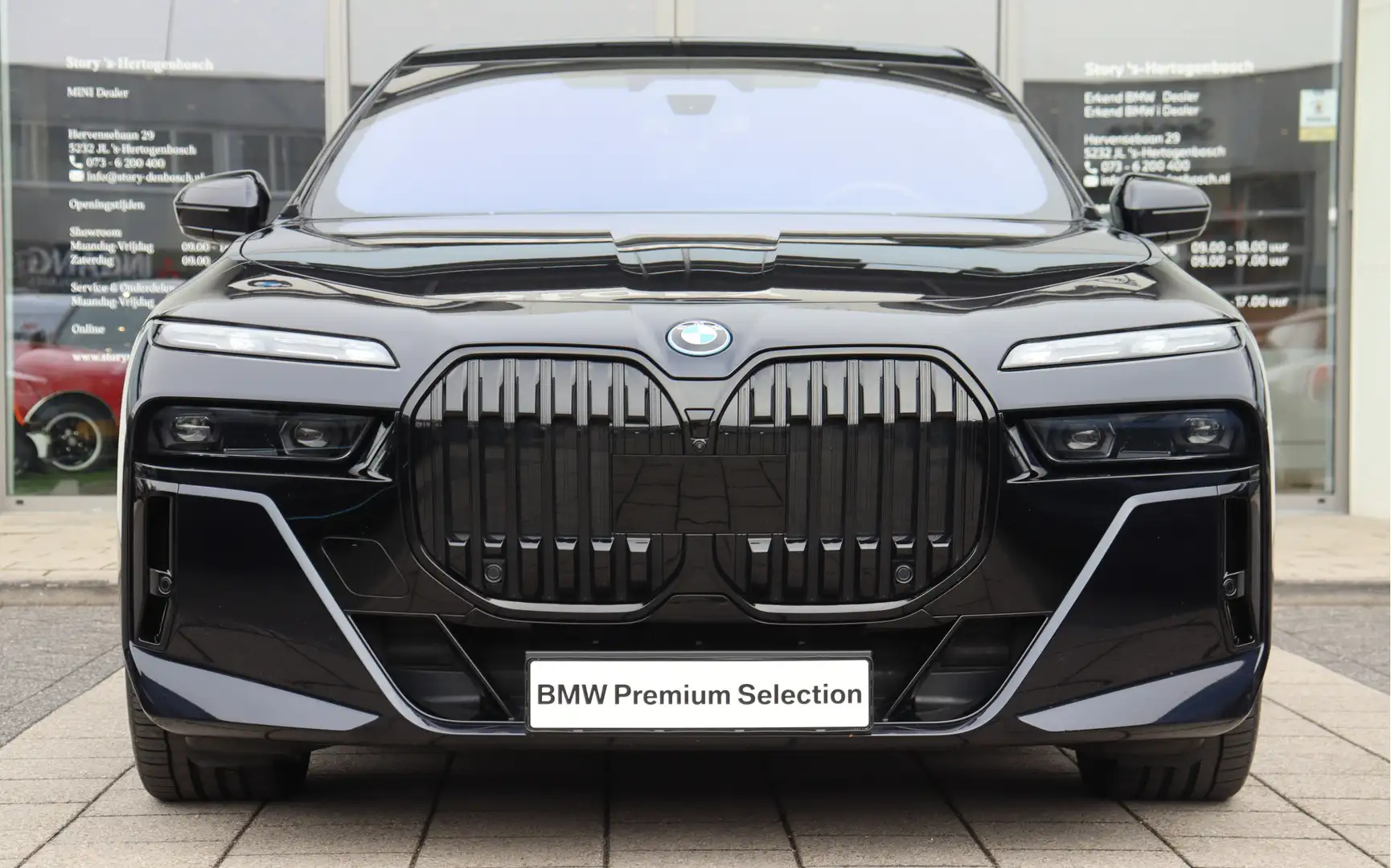 BMW i7 xDrive60 High Executive M Sport / Panoramadak / Tr Noir - 2