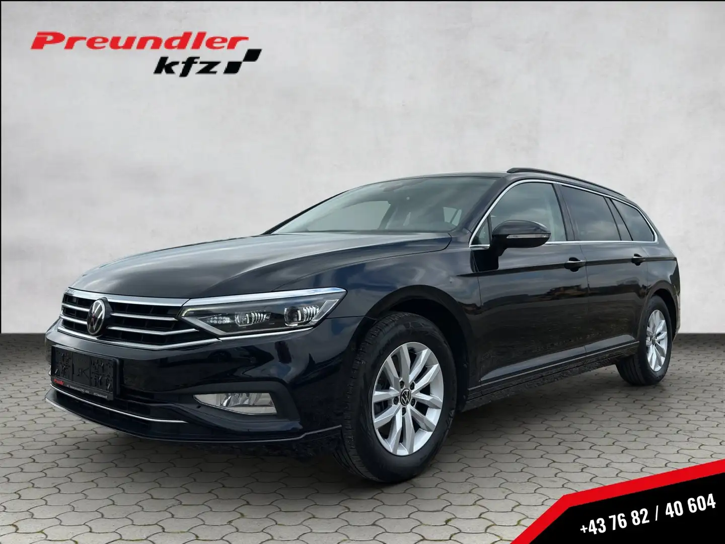Volkswagen Passat Variant Business 2,0 SCR TDI DSG Schwarz - 1