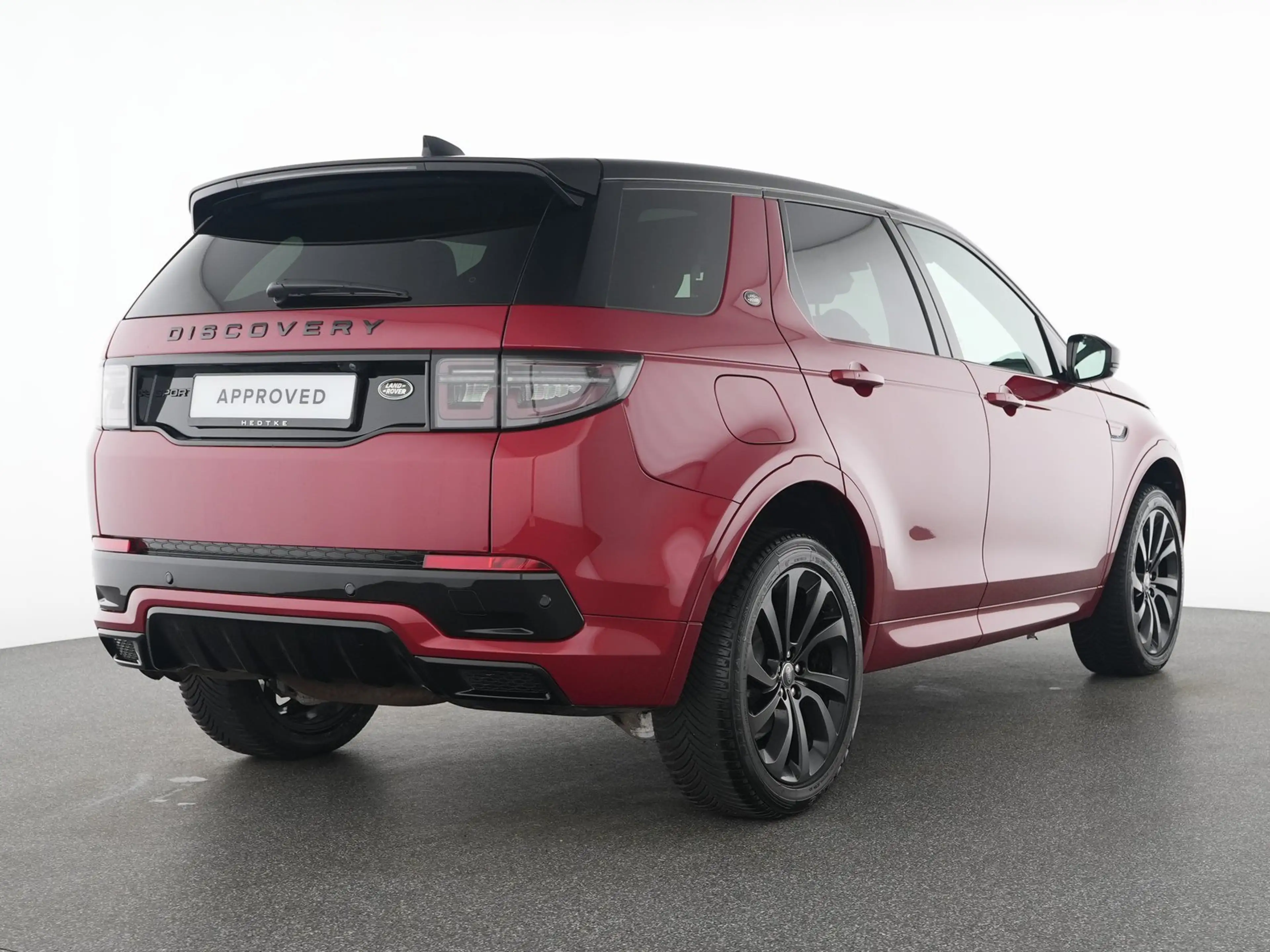 Land Rover Discovery Sport D200 AWD R-Dynamic SE — photo 2