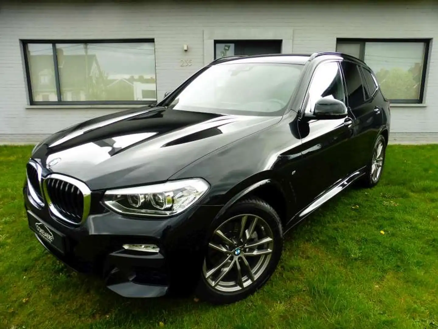 BMW X3 2.0iA xDrive20 M-Pack Leder/NaviPro/KeyLess/LED/19 Zwart - 1