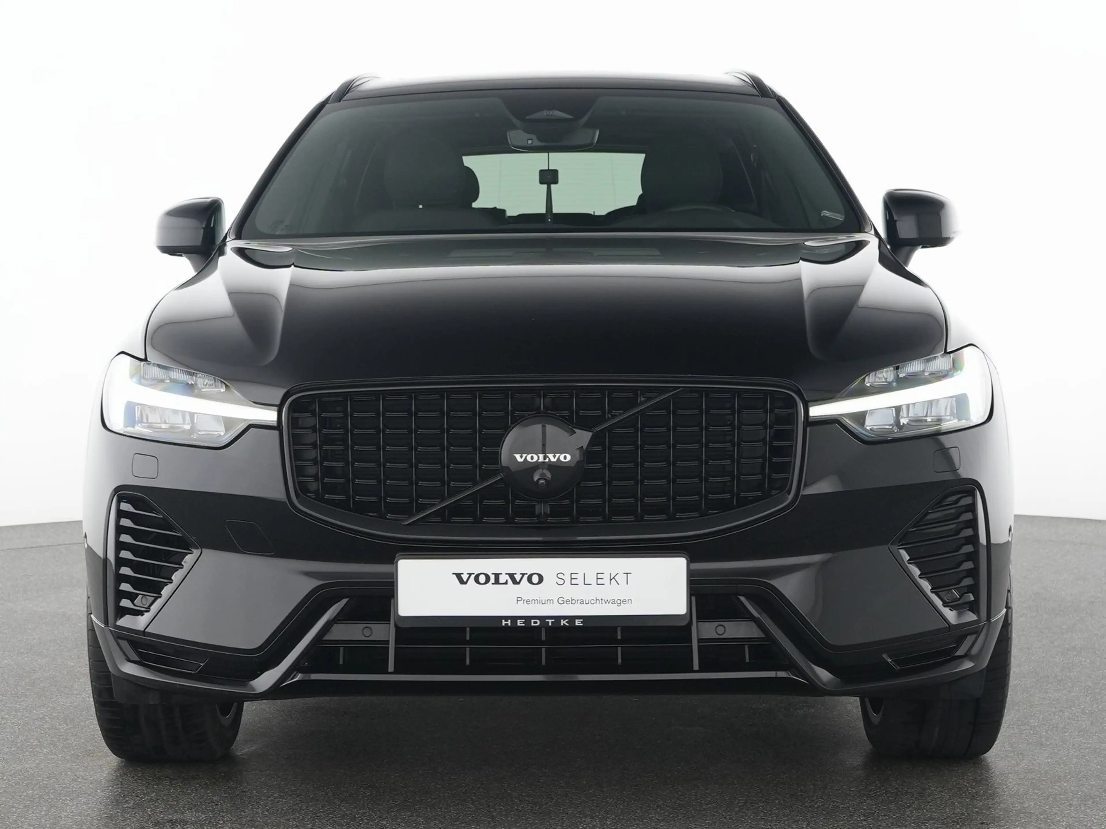 Volvo XC60 T8 AWD Plus Black Edition 360°KAMERA*H&K*21 — photo 15