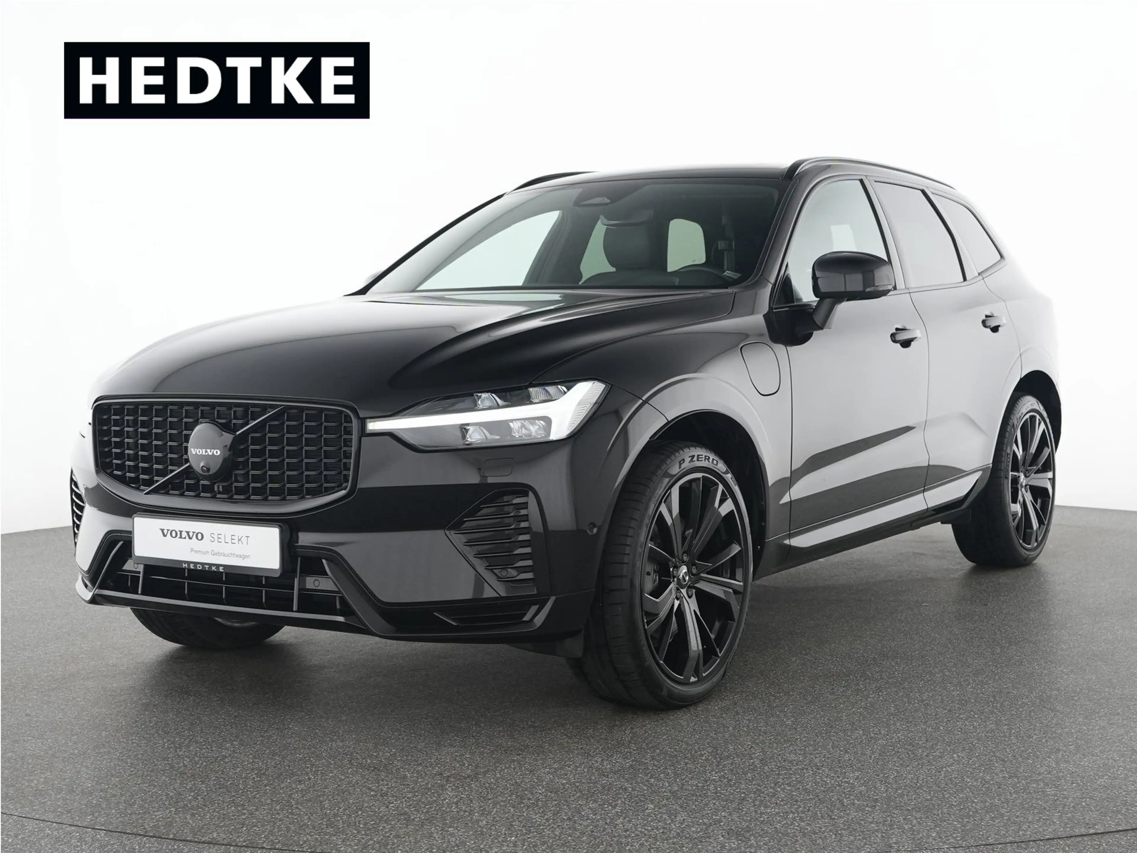 Volvo XC60 T8 AWD Plus Black Edition 360°KAMERA*H&K*21