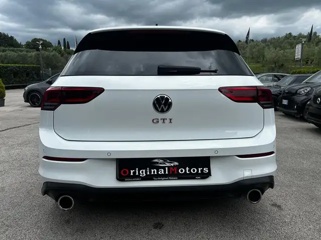 Volkswagen Golf view 5