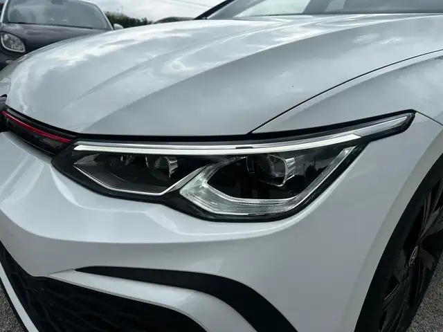 Volkswagen Golf view 6