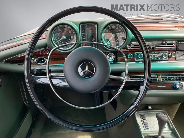 Mercedes-Benz 280 view 15