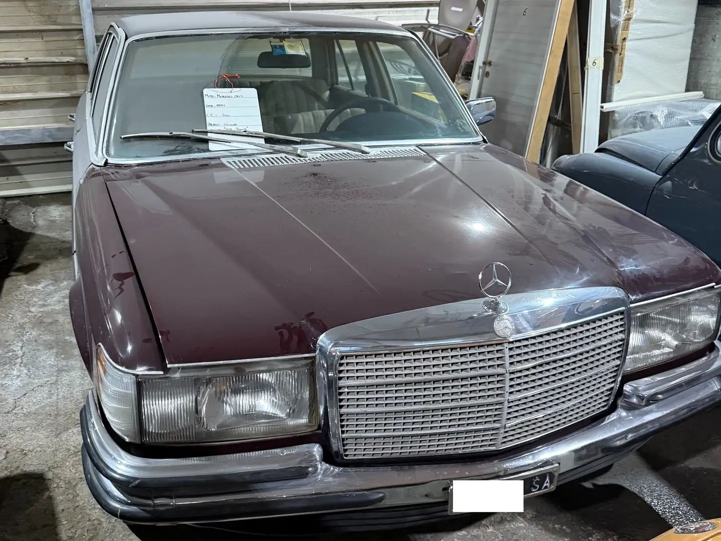 Mercedes-Benz 280 S - 1