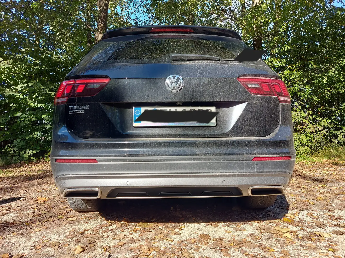 Volkswagen Tiguan 2.0 Diesel Schwarz - 2